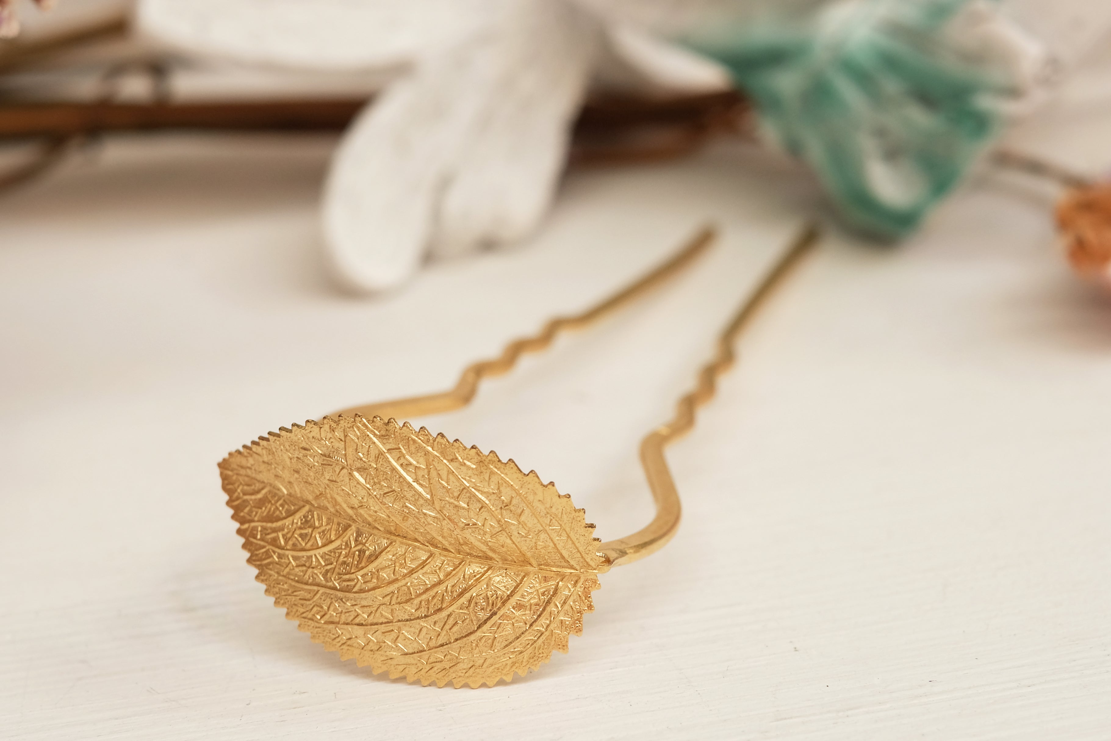 Rose Leaf Big | Prongs