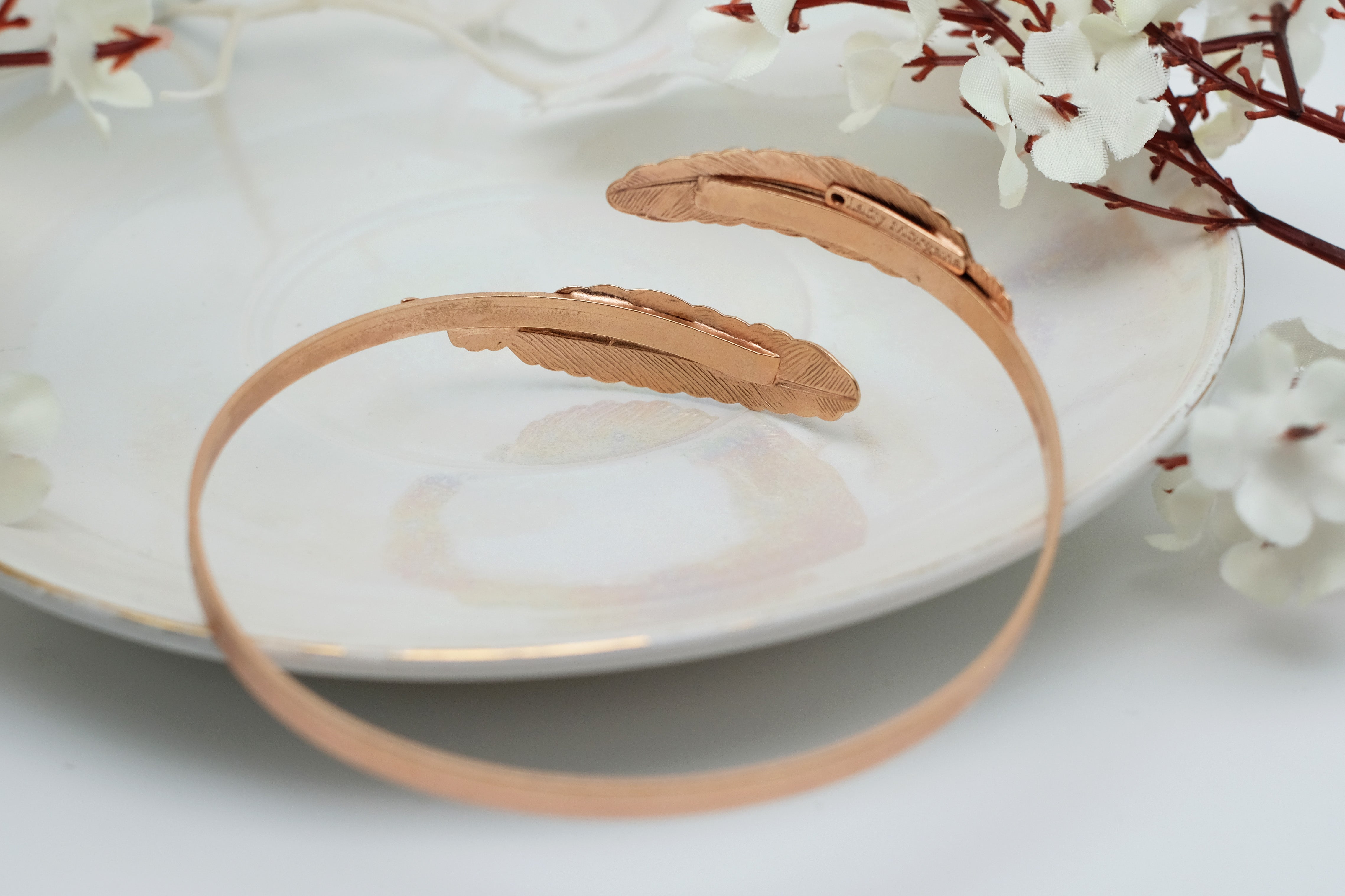 Smaller Feathers | Bangle