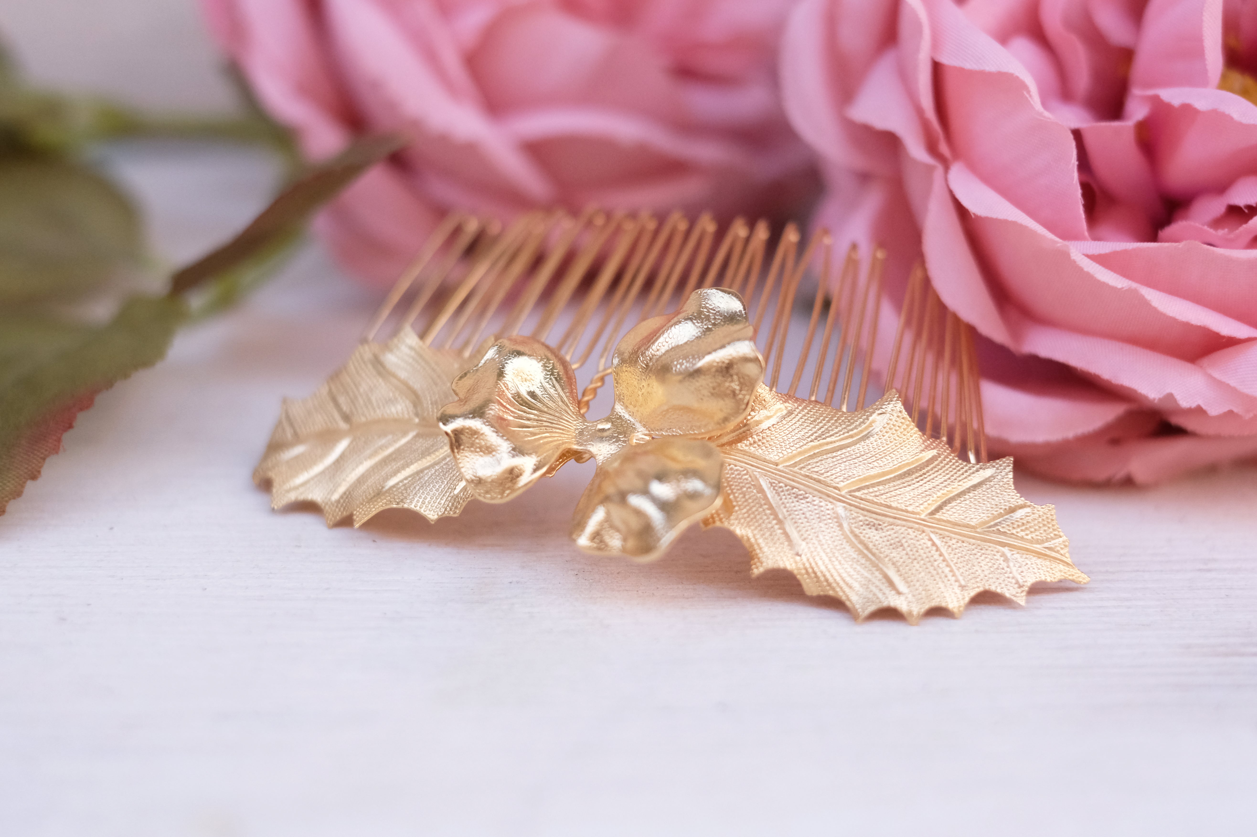 Calanit and Alon | Large Comb