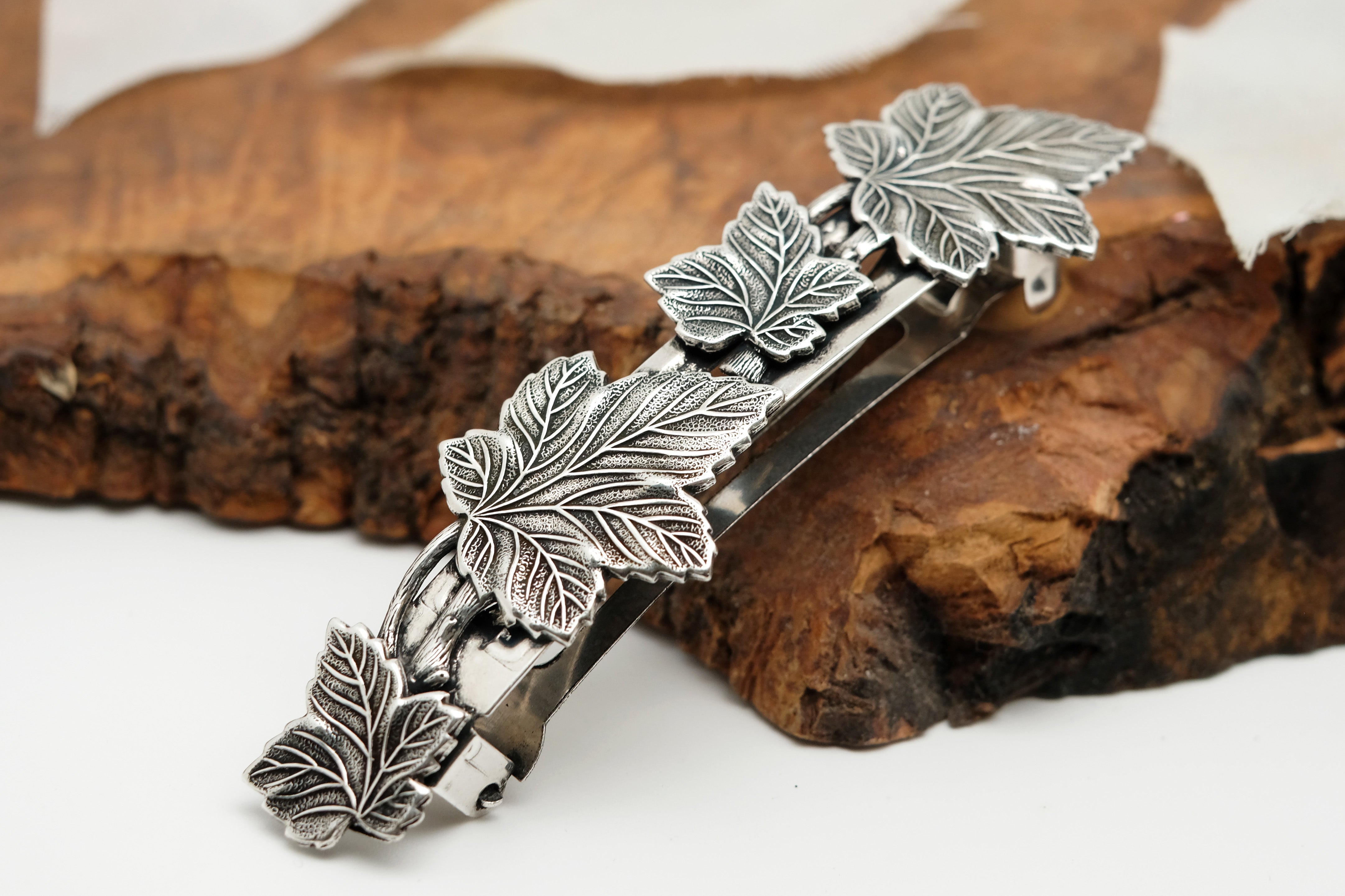 Variation Leaf | Large Barrette