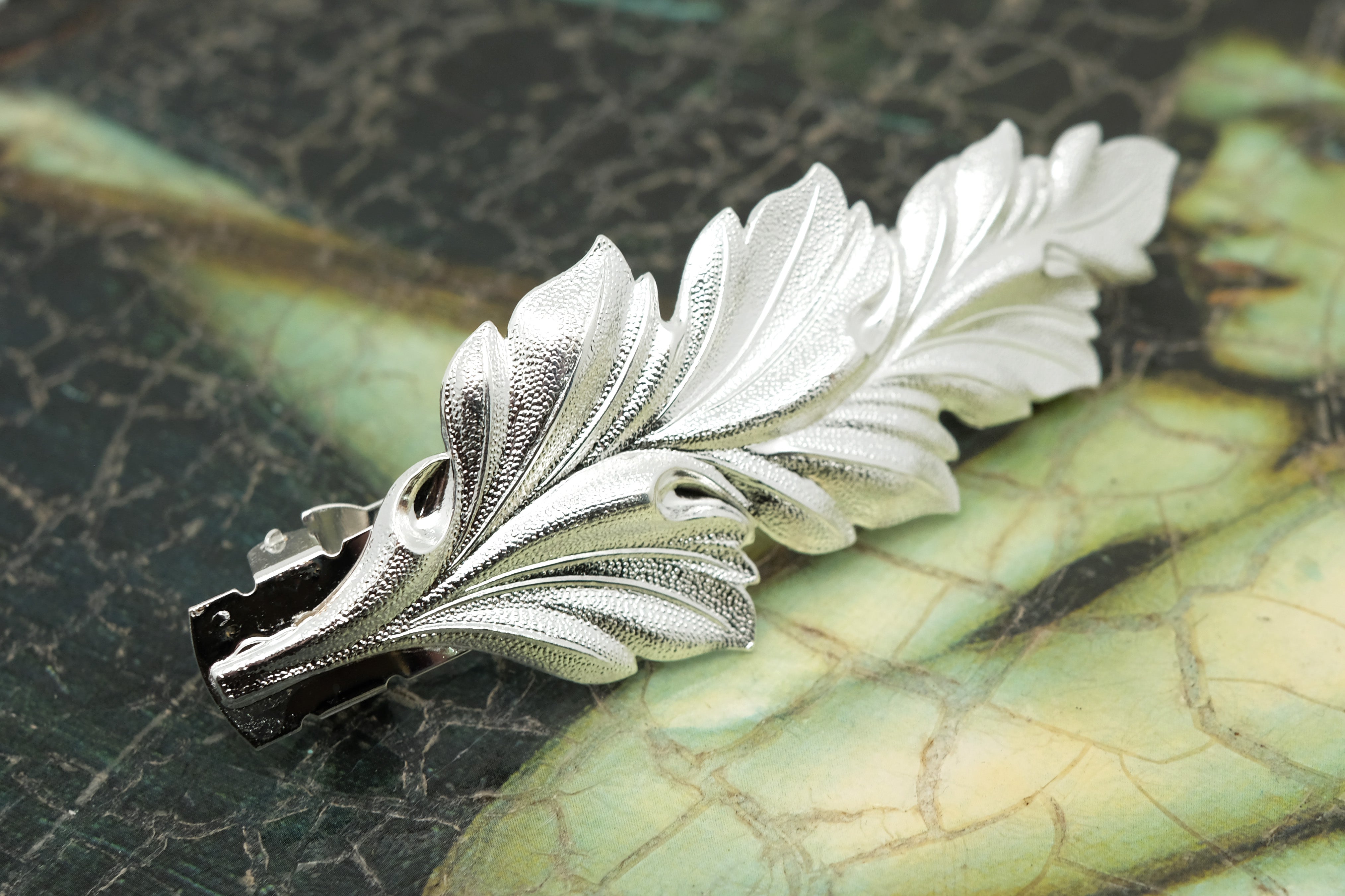 Decorative Leaf | Large Barrette