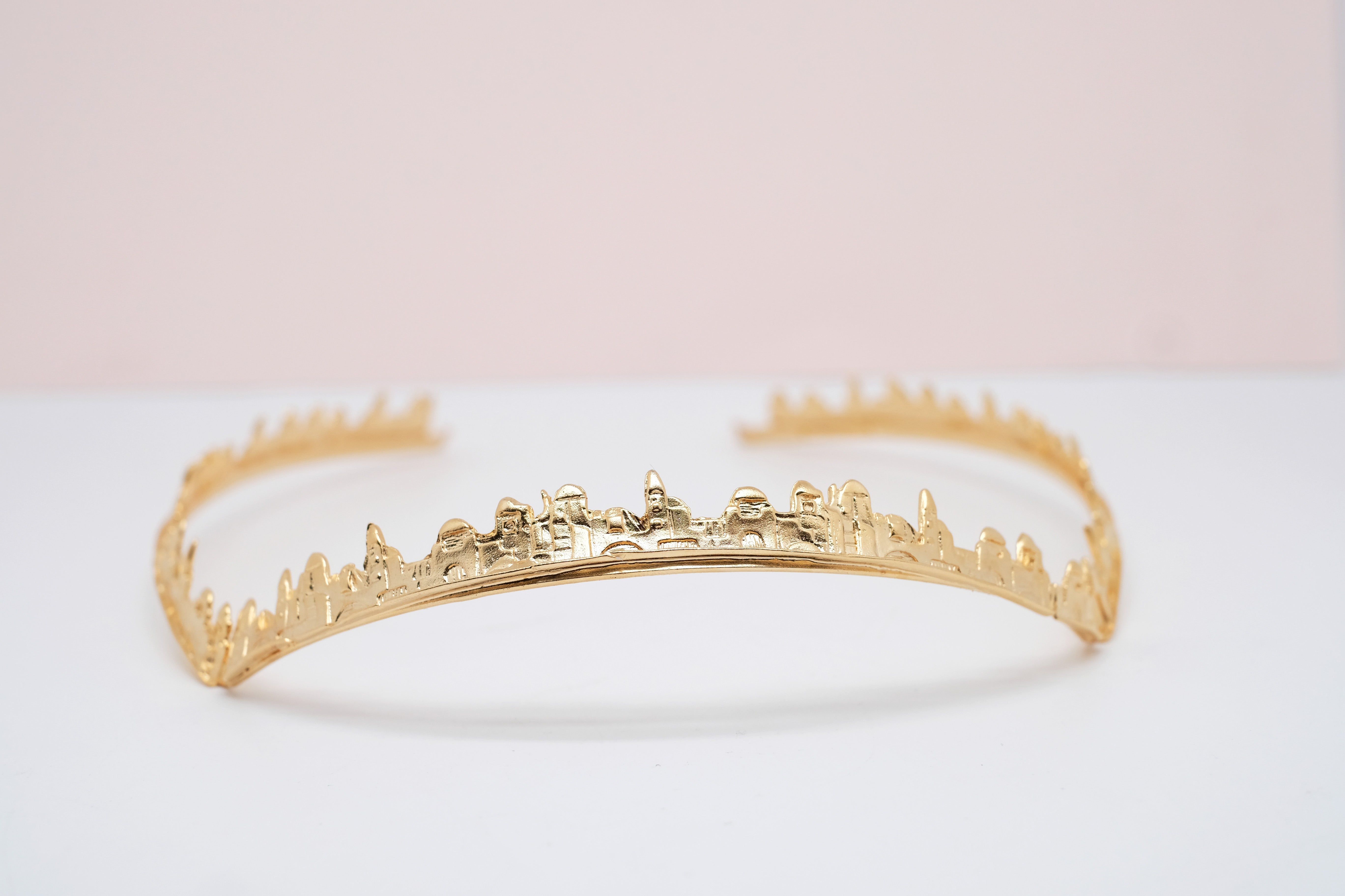 Dainty Crown of Jerusalem