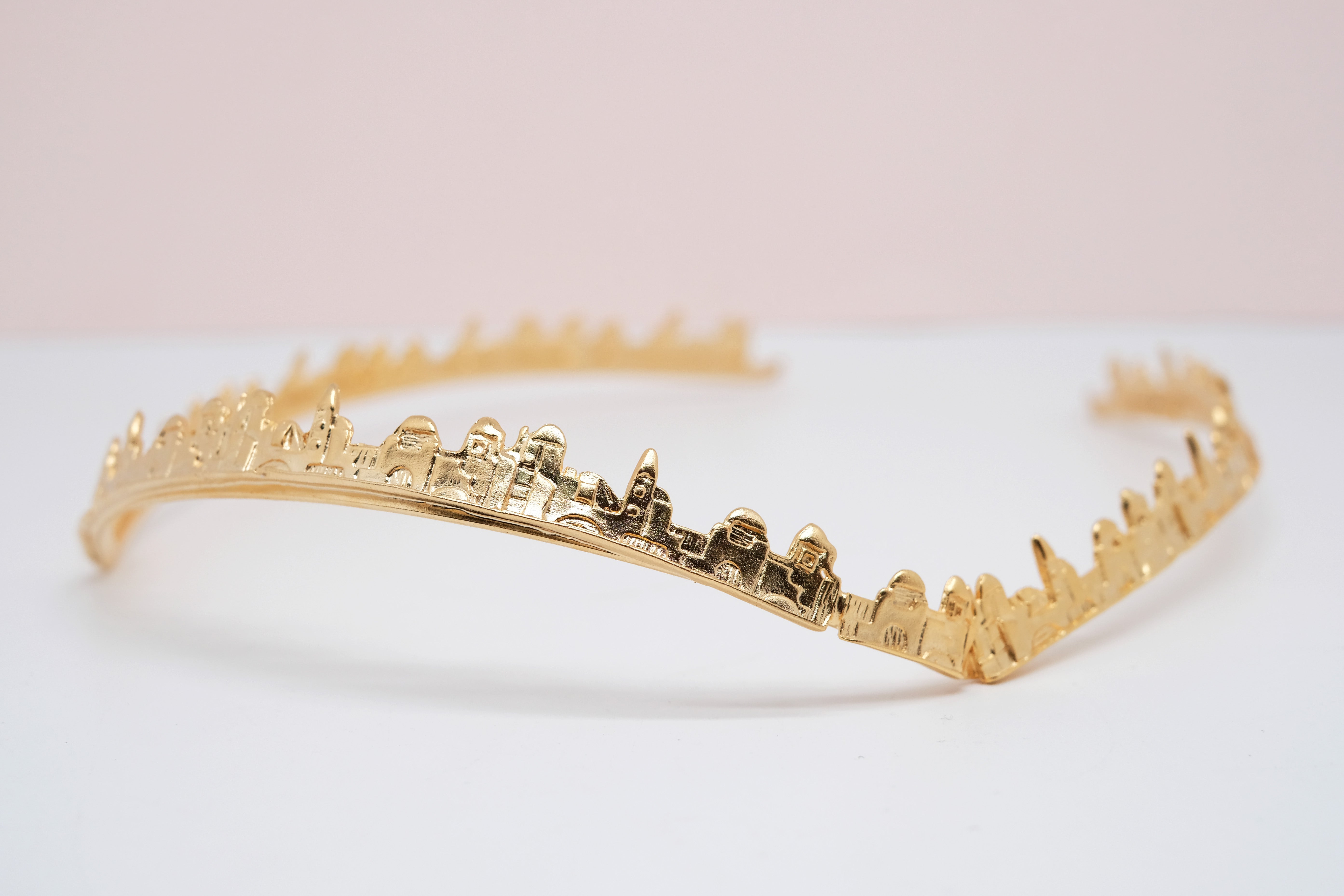 Dainty Crown of Jerusalem