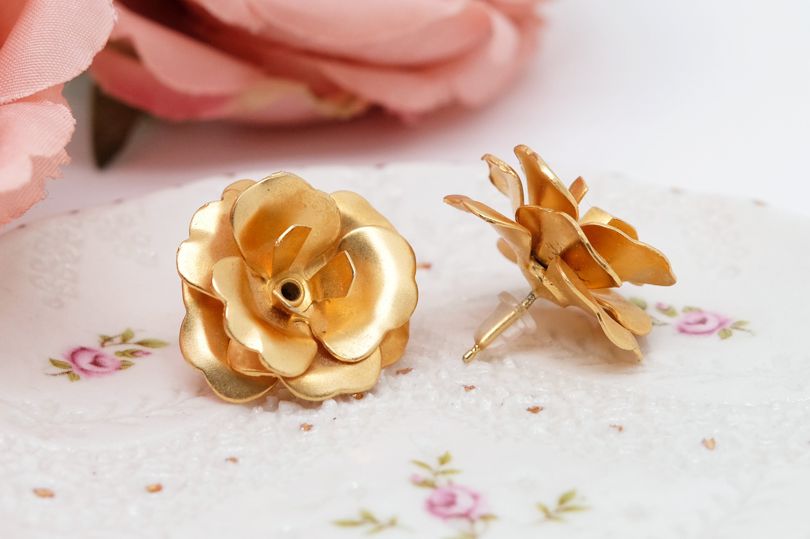 Camellia | Stud Earring