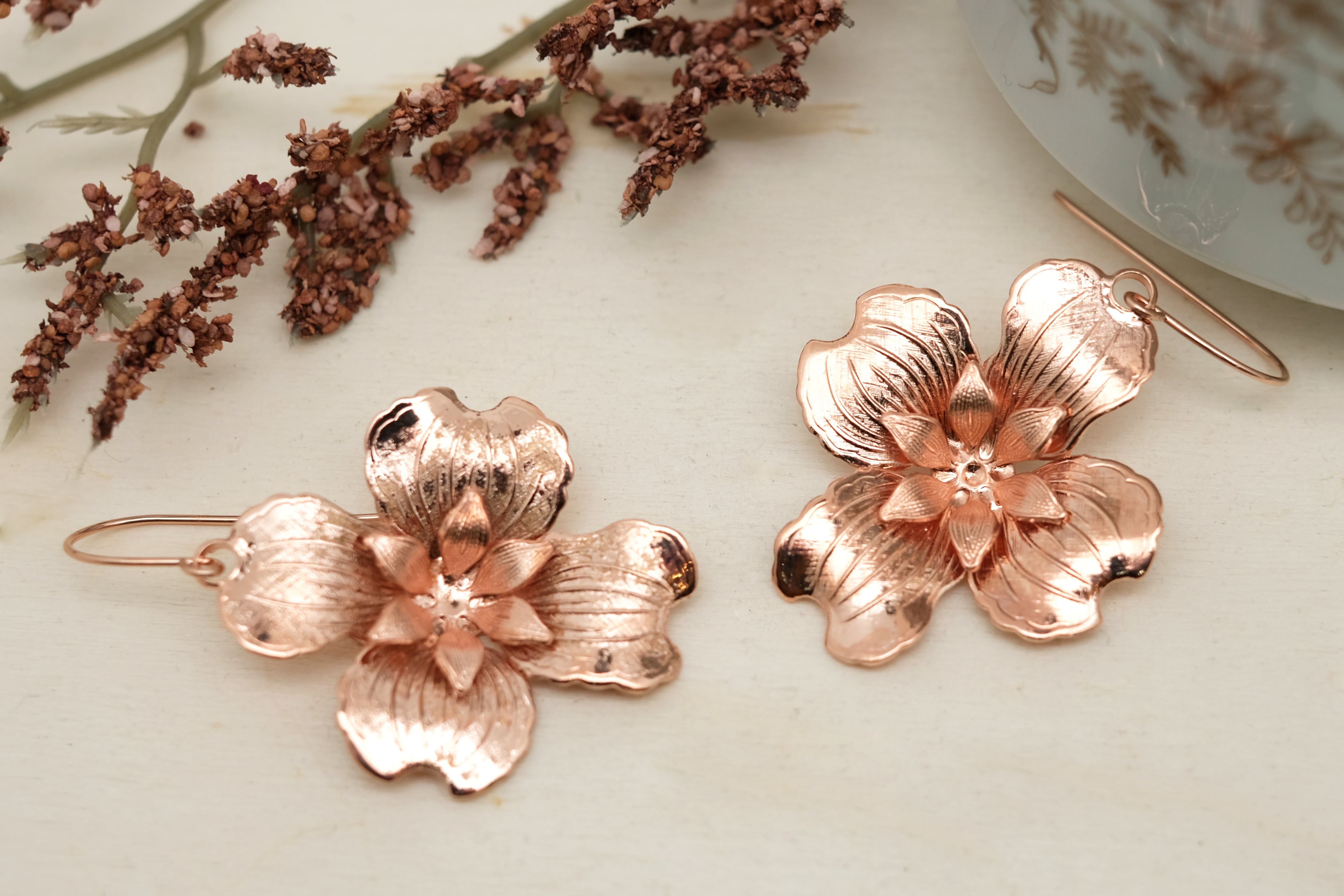 Treasured flowers  | Dangling Earrings