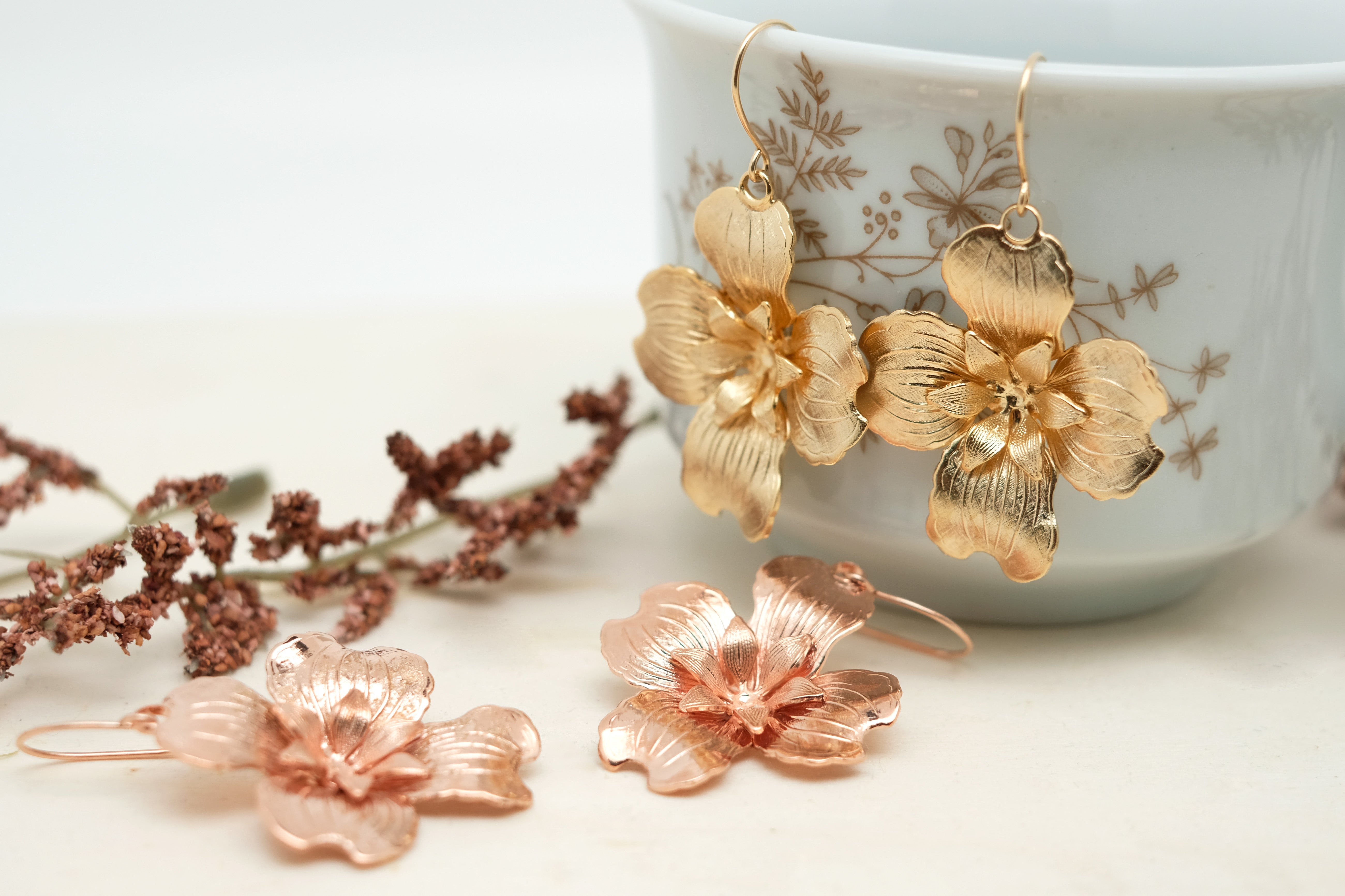 Treasured flowers  | Dangling Earrings