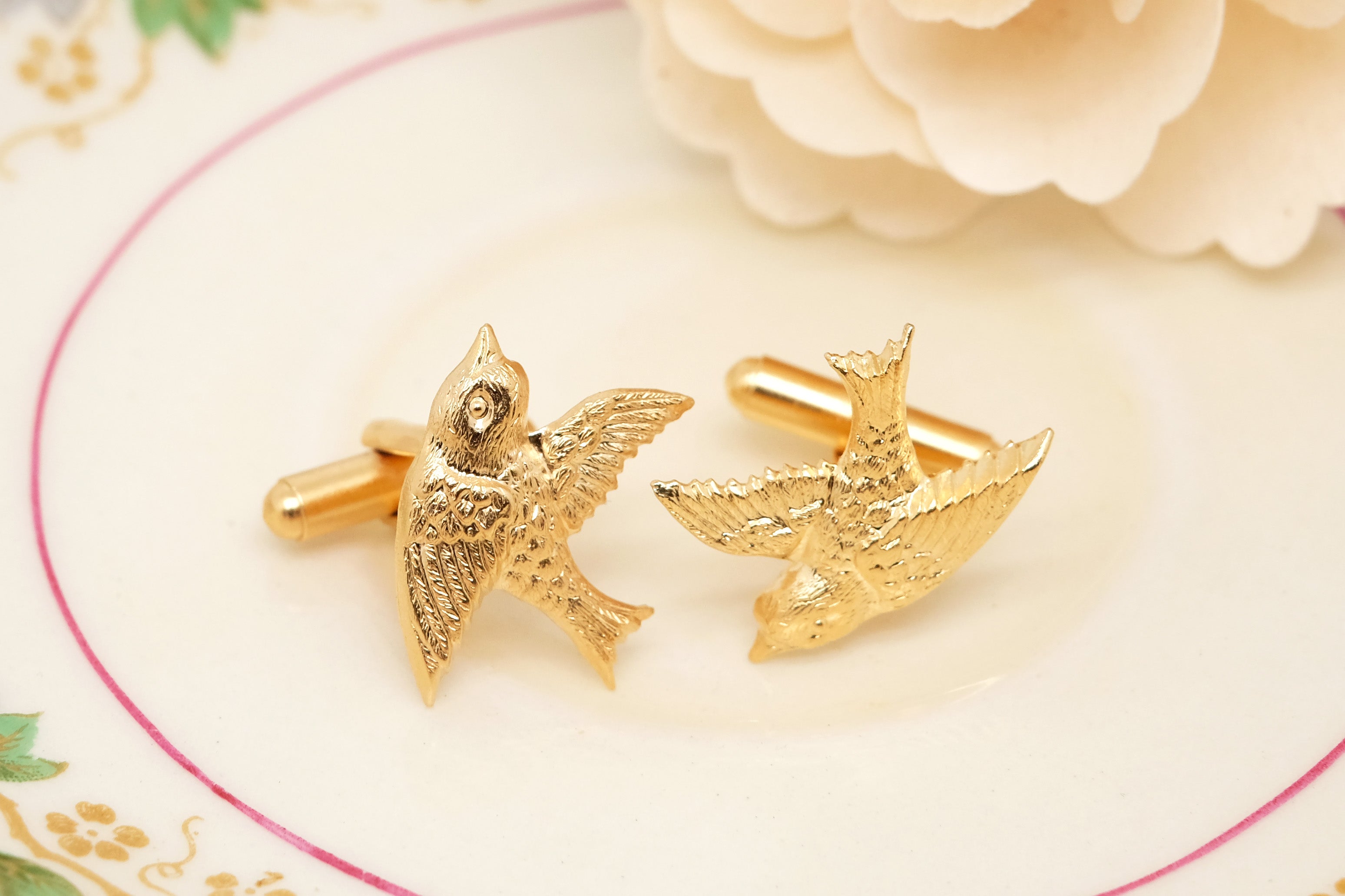 The Tiny Swallows | Cufflinks