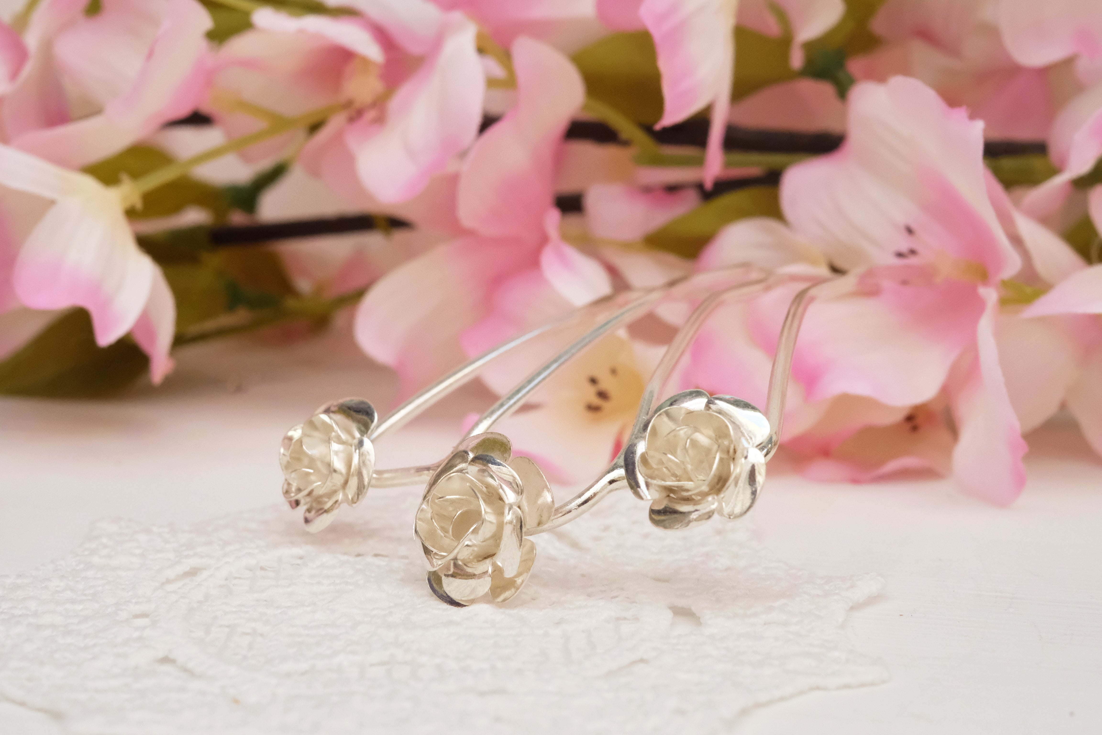 Three Roses Bouquet | Hair Fork