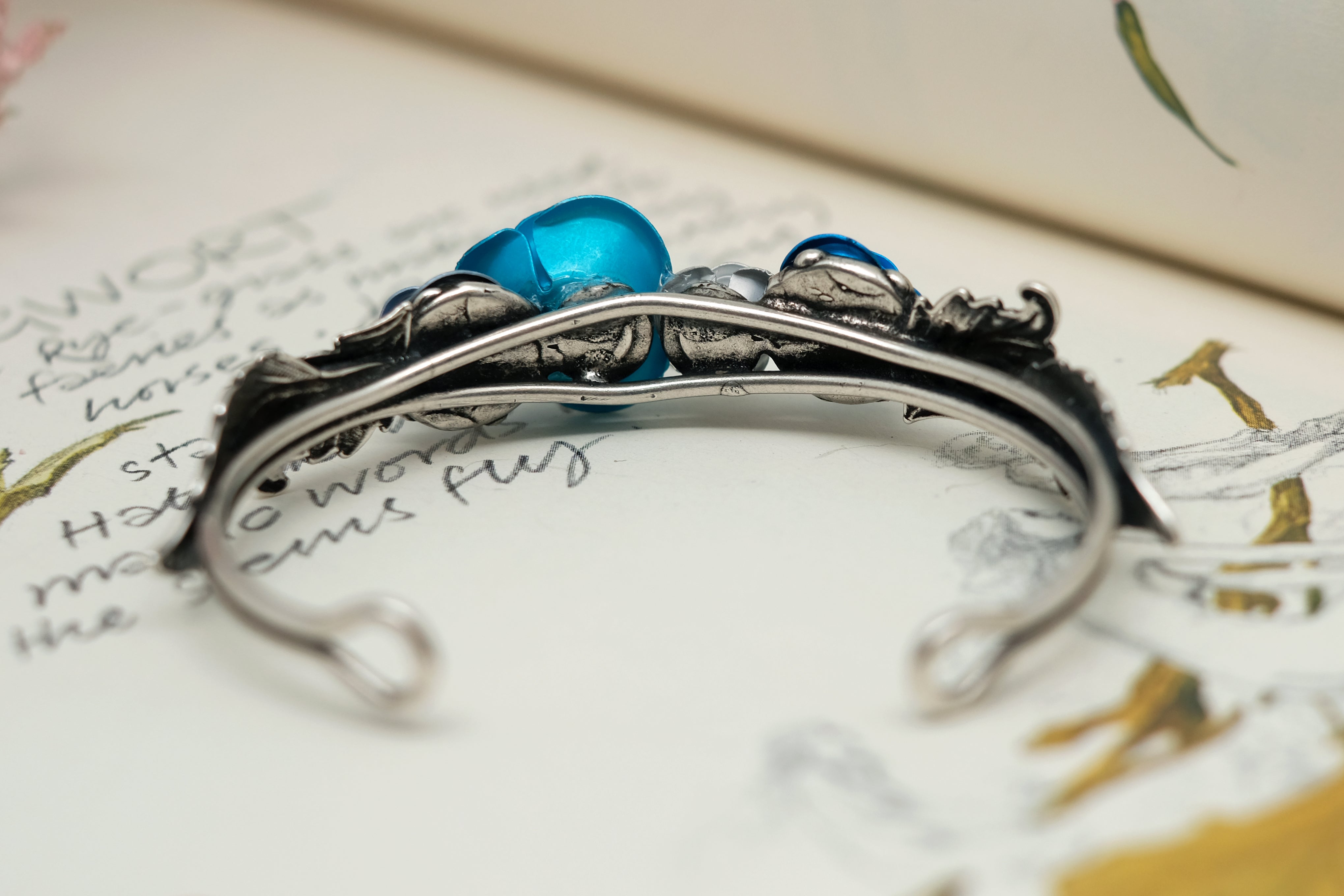 Tender Blossom | Bangle