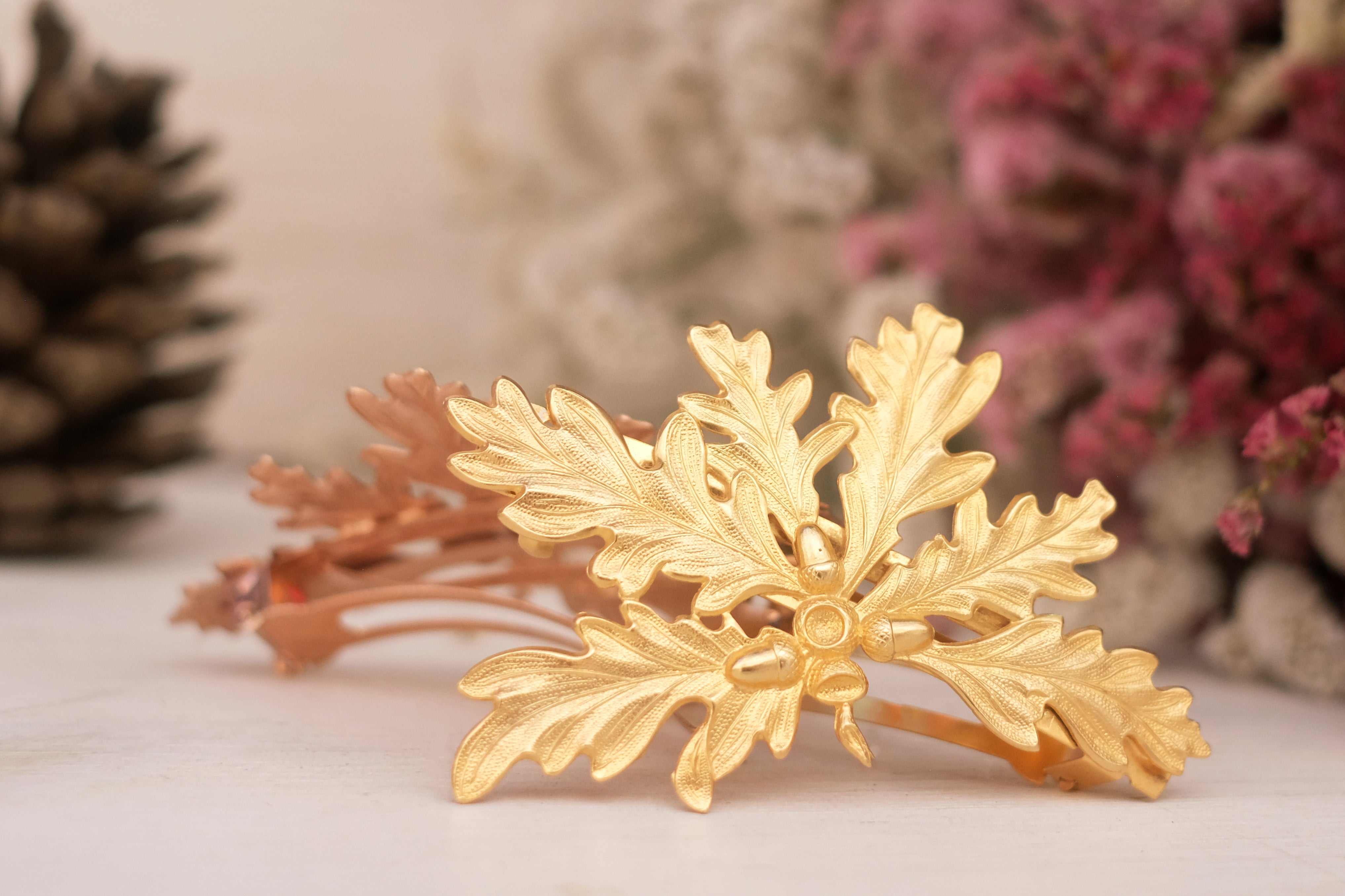 Oak Asleep | Large Barrette