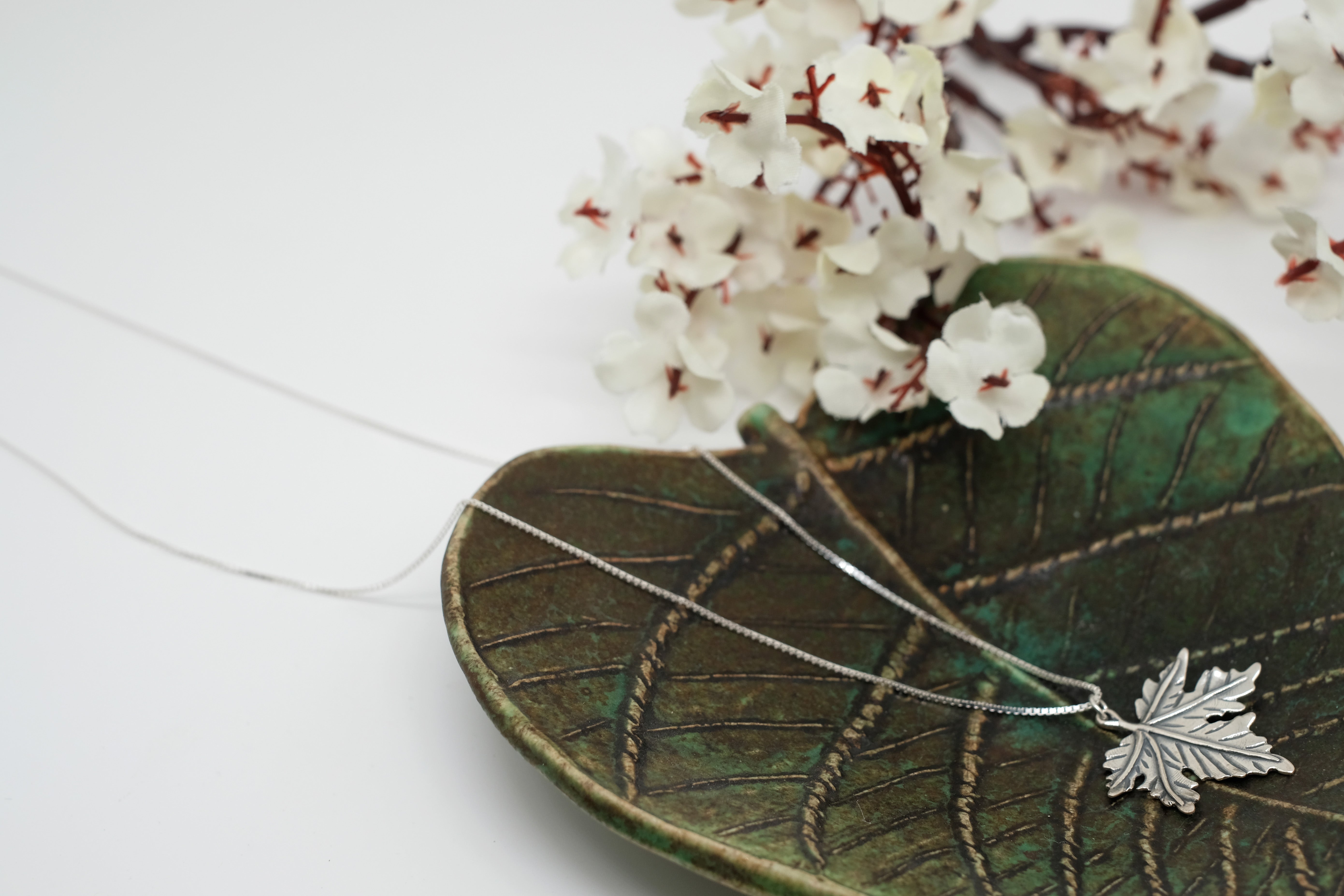 Autumn Leaf | Dainty Necklace