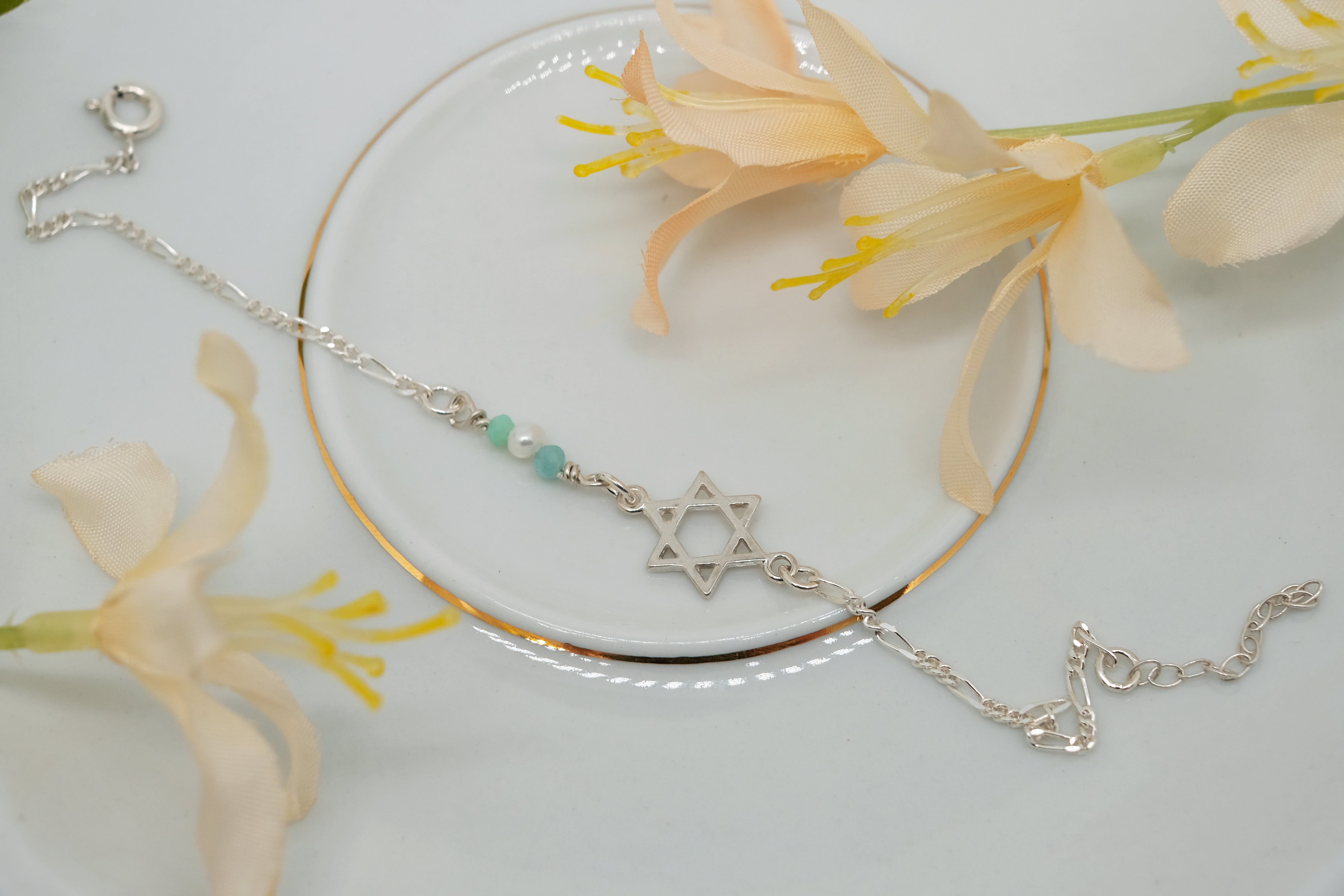 Faithful Star | Dainty Bracelet