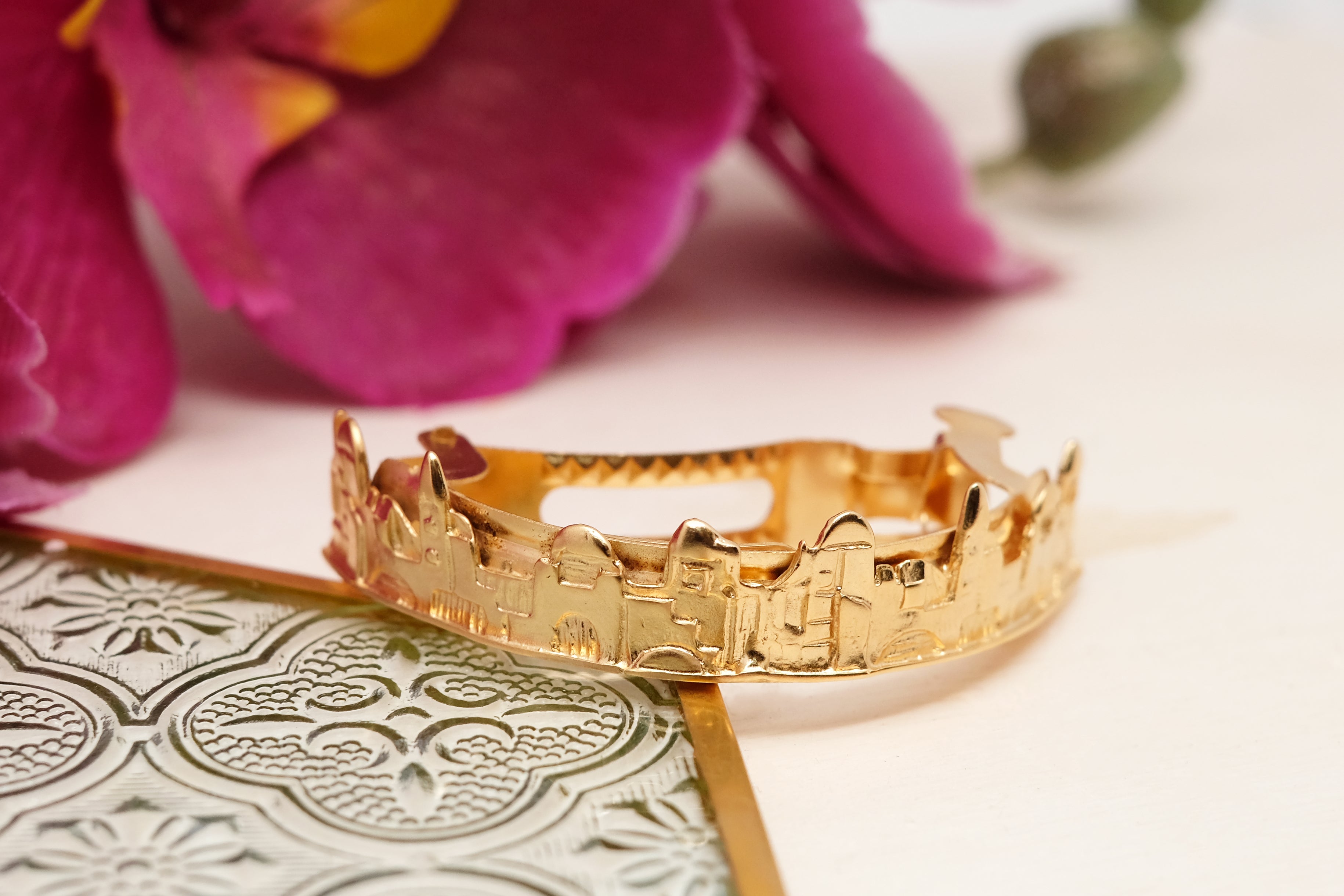 Jerusalem's Embrace | Hair Cuff