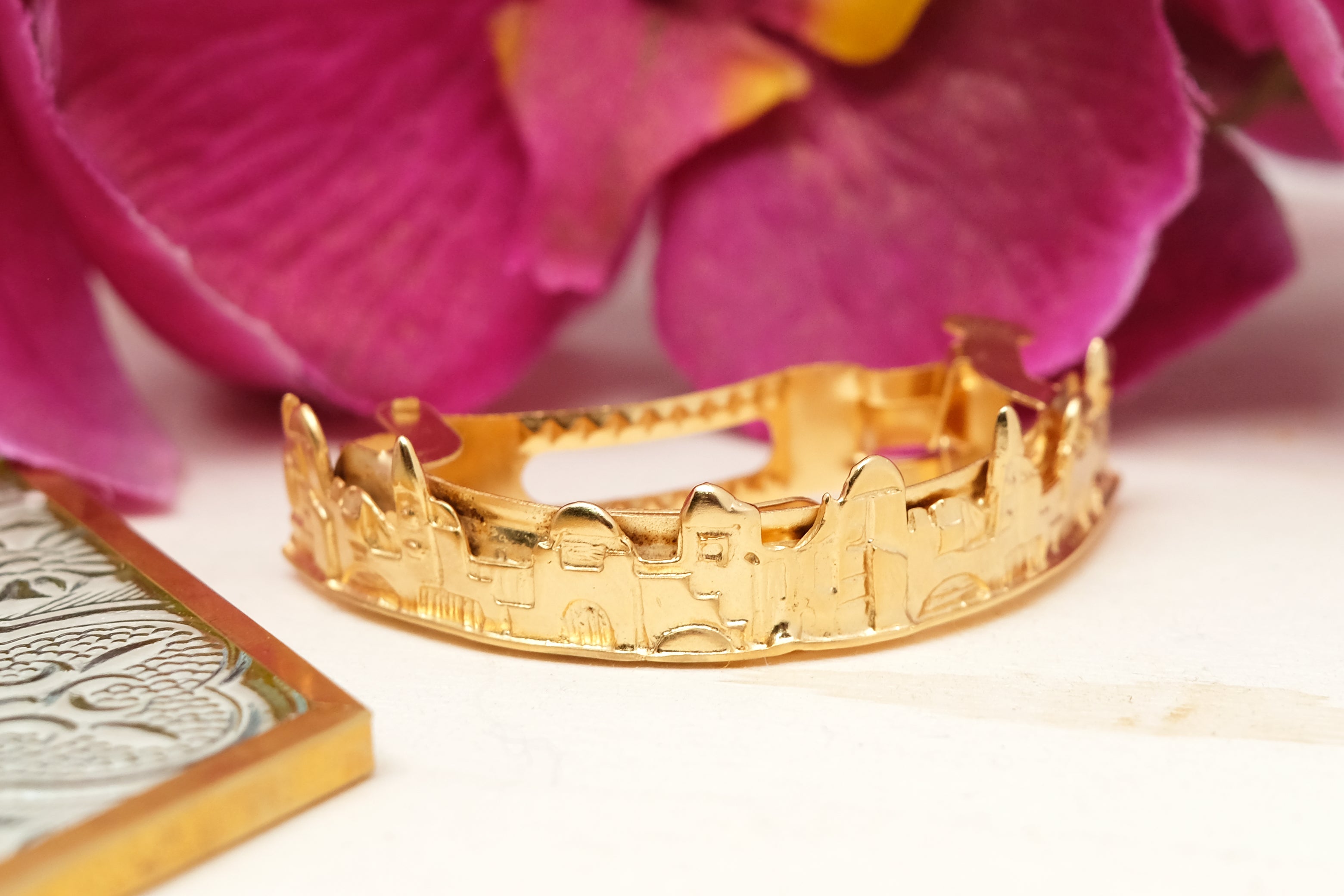 Jerusalem's Embrace | Hair Cuff