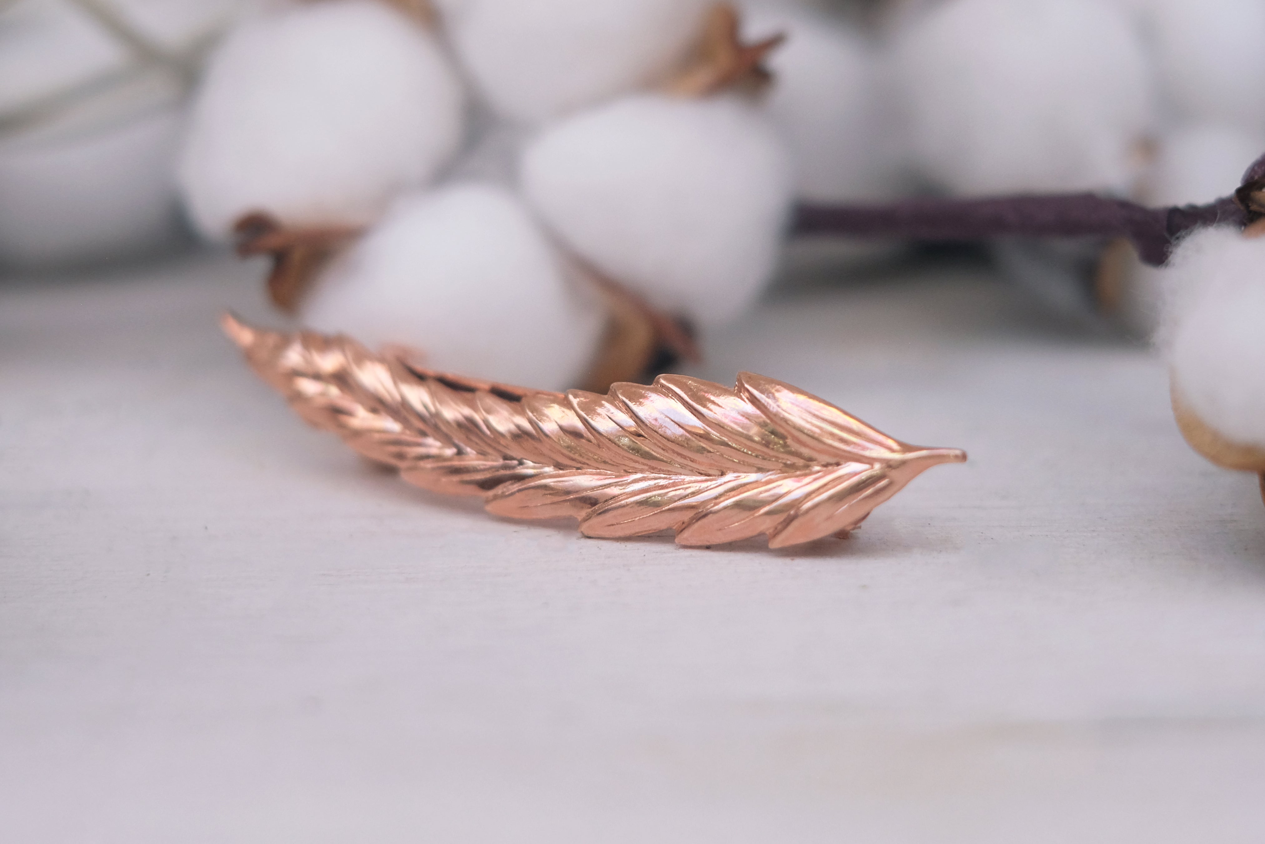 oats detailed small barrette in rose gold silver plated oxide silver and gold plated. 