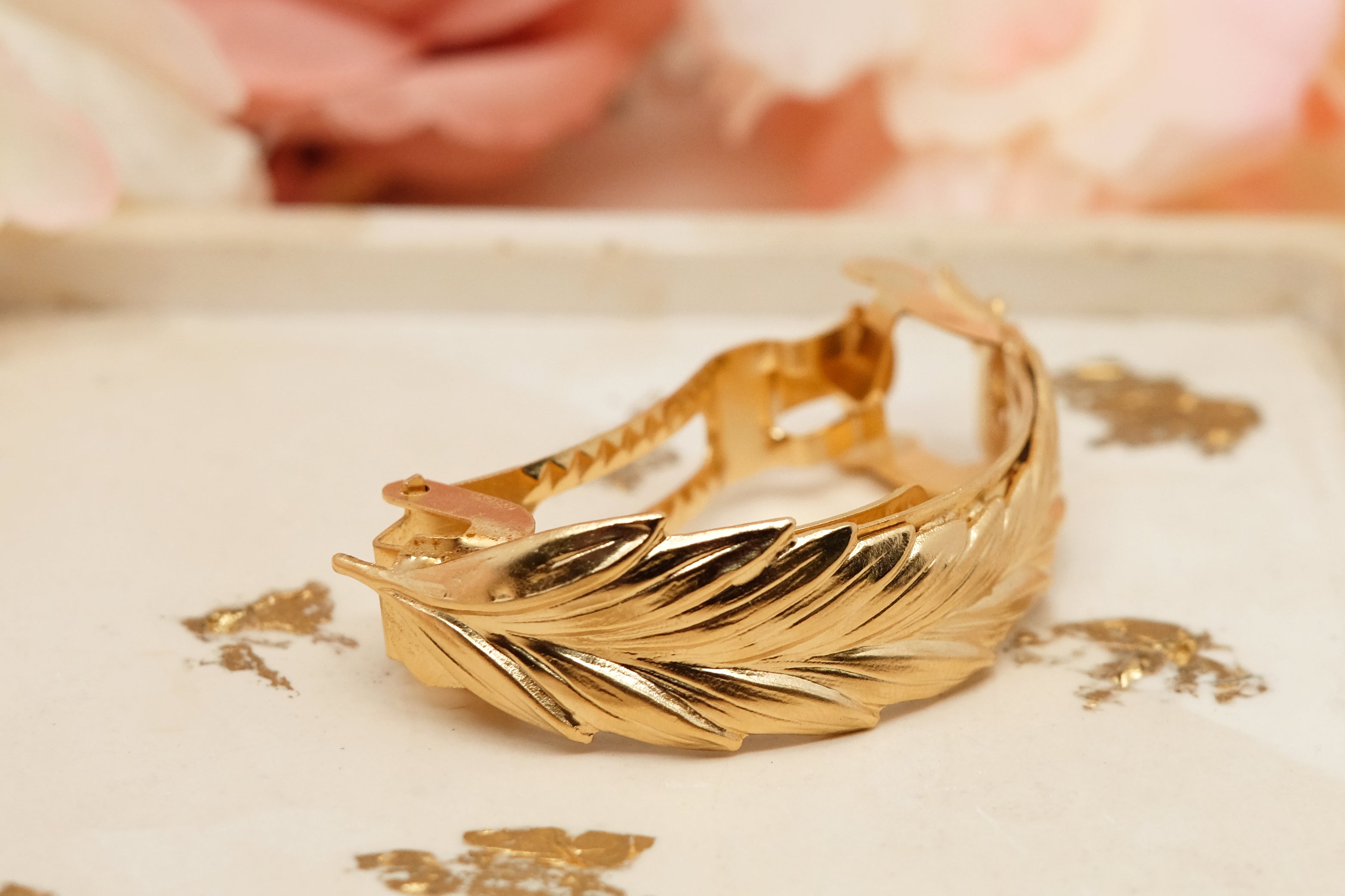 Hugging Wheat | Hair Cuff