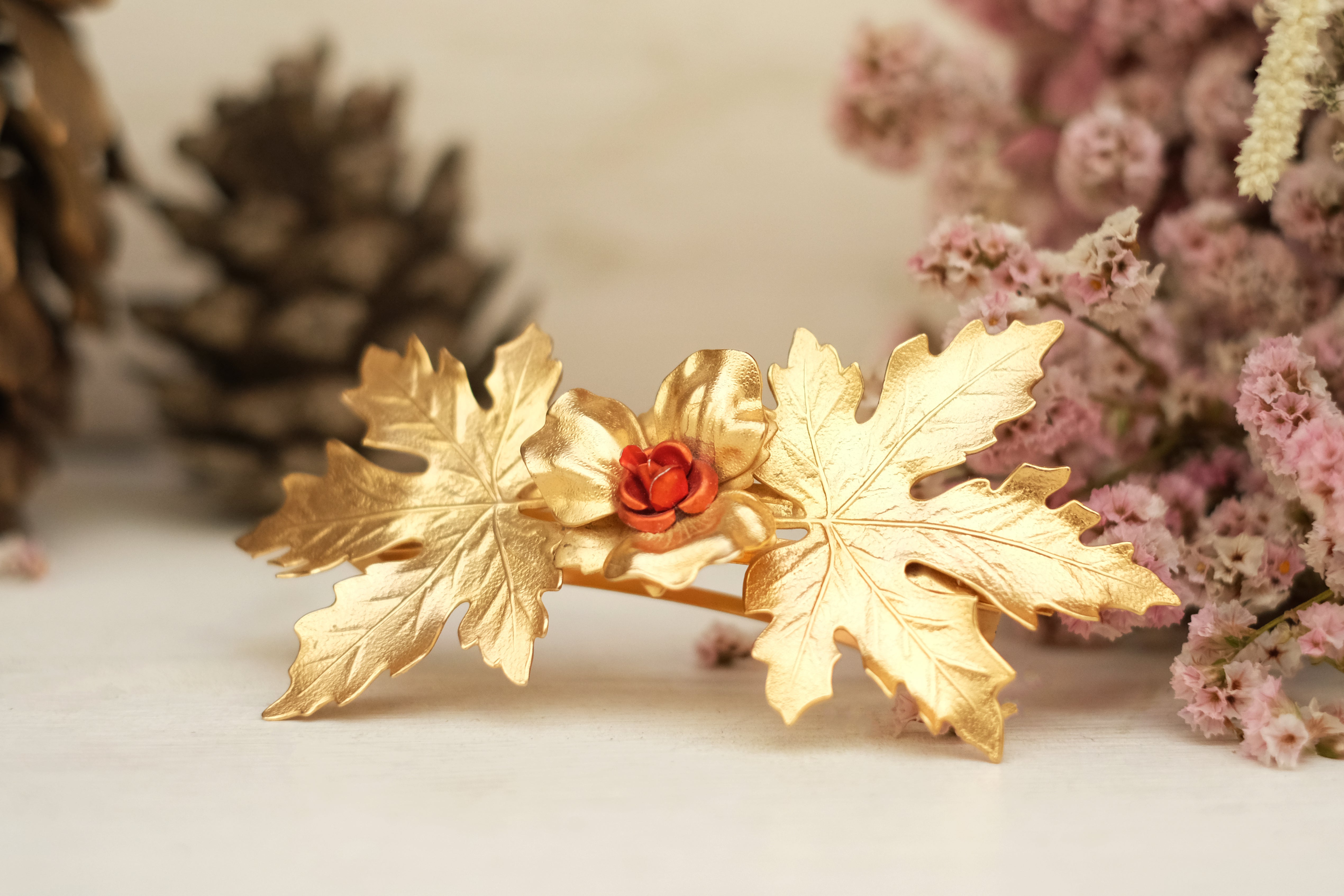 Giant Leaf Symmetry | Large Barrette