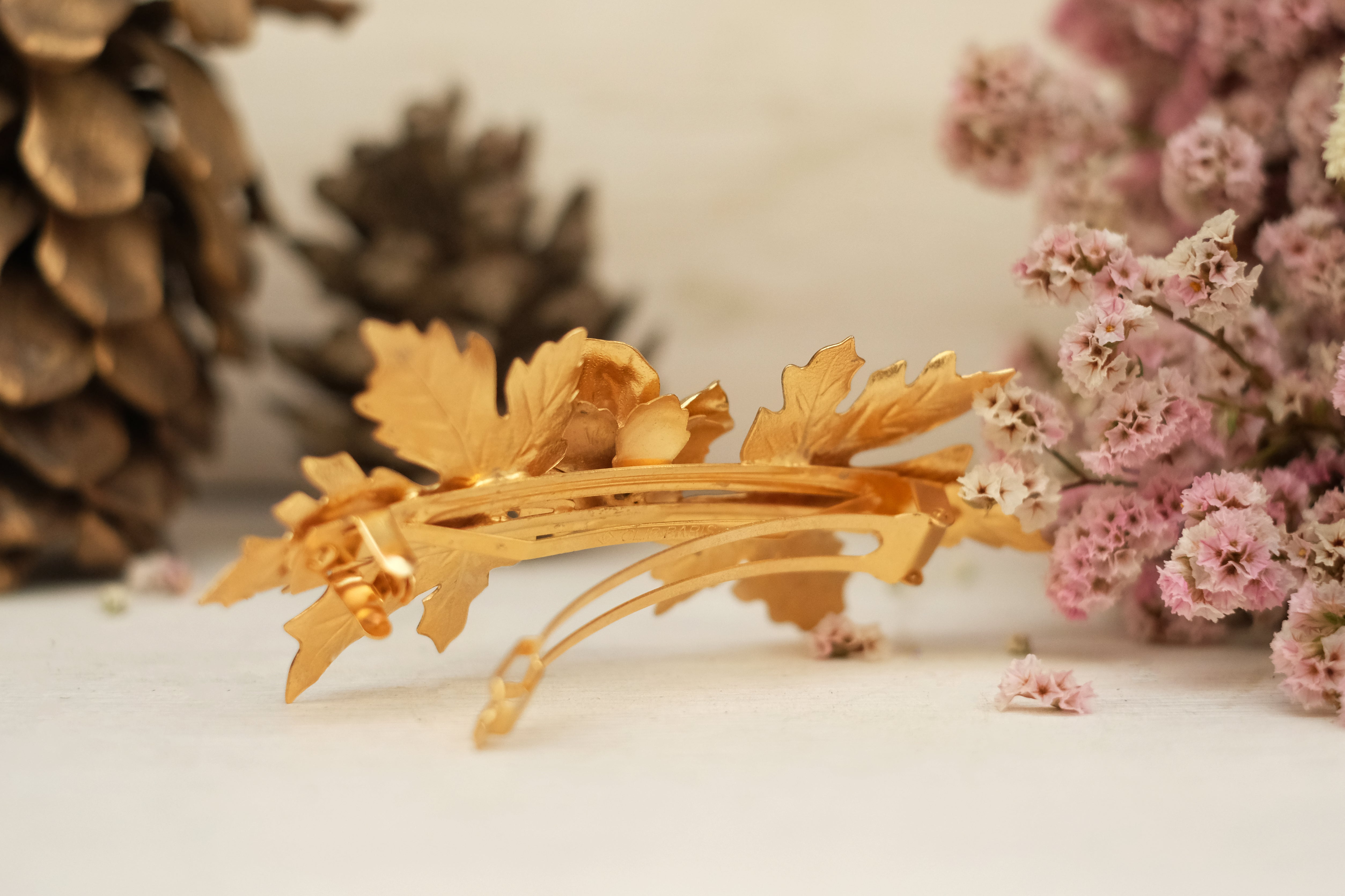 Giant Leaf Symmetry | Large Barrette