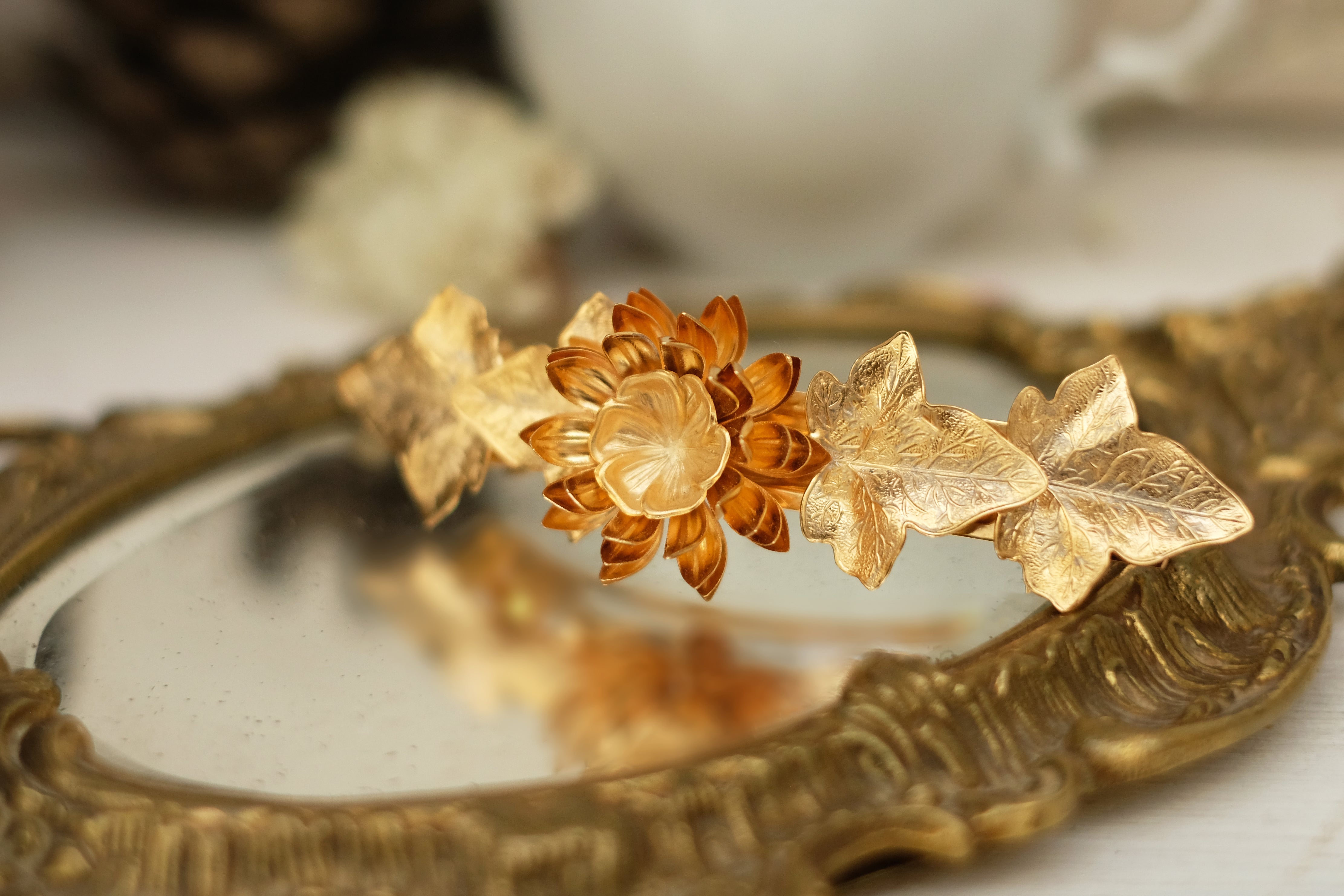 Spiky Elegance | Large Barrette