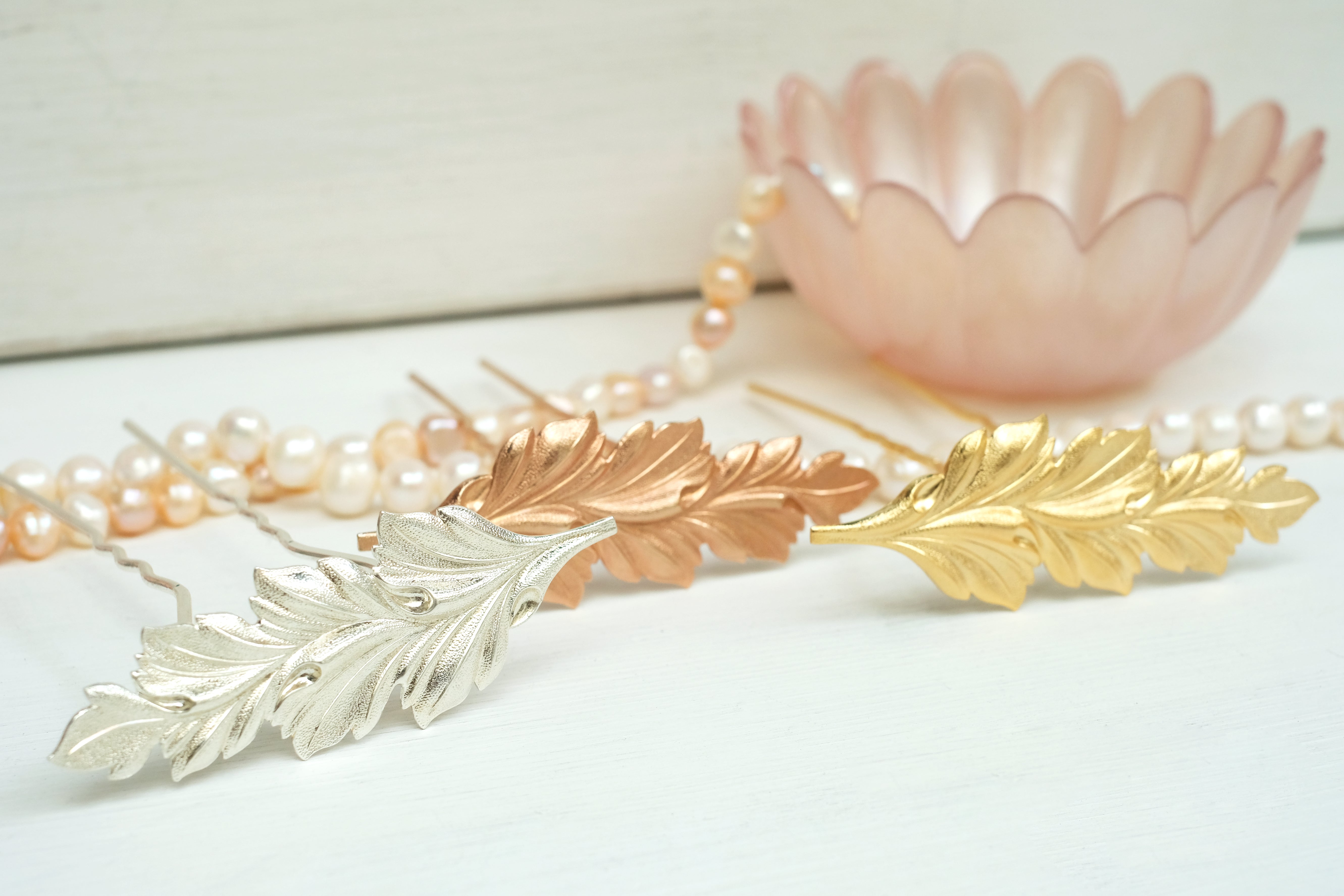 Feathered Leaf | Prong
