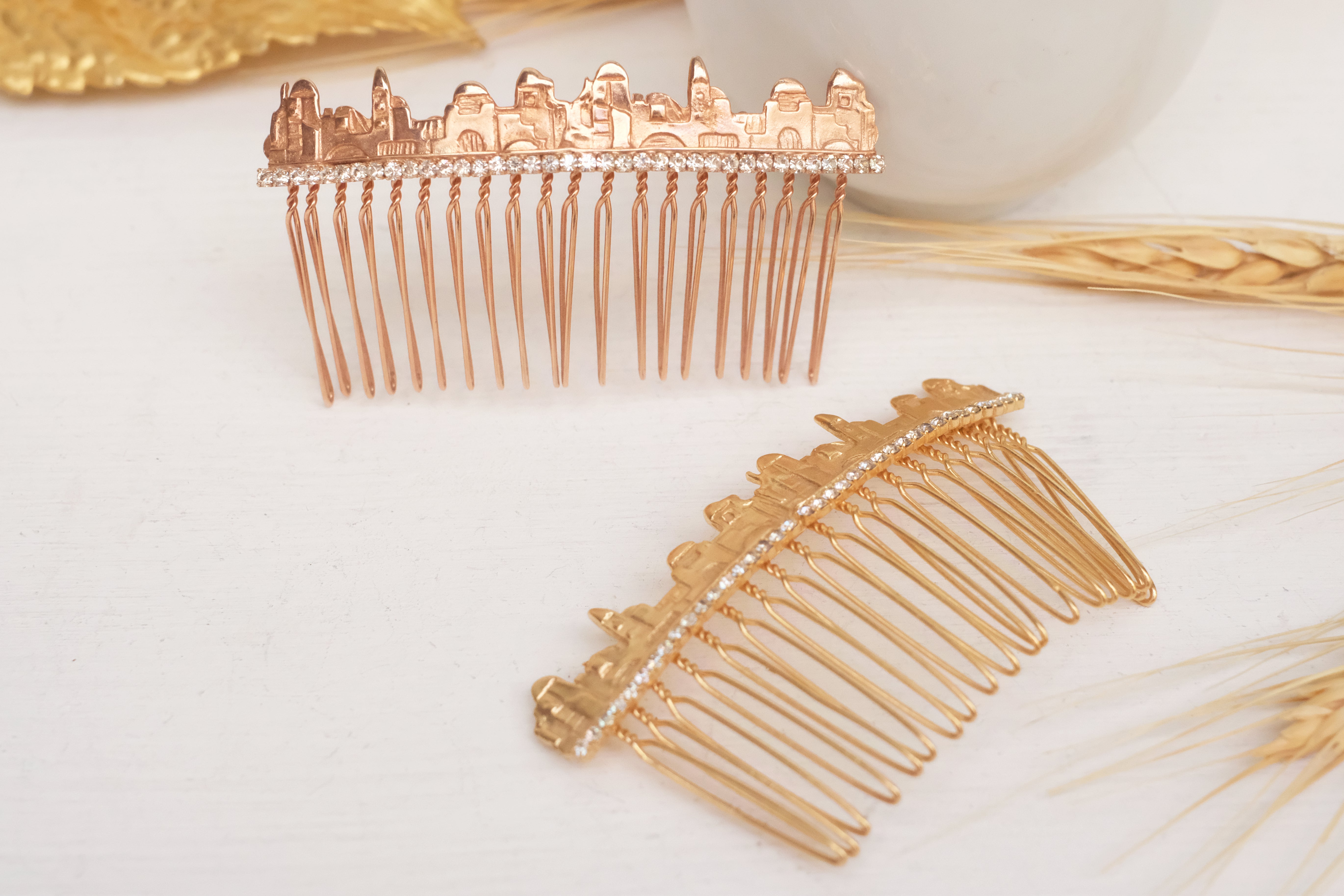 Divine Harmony of gold | Large Comb