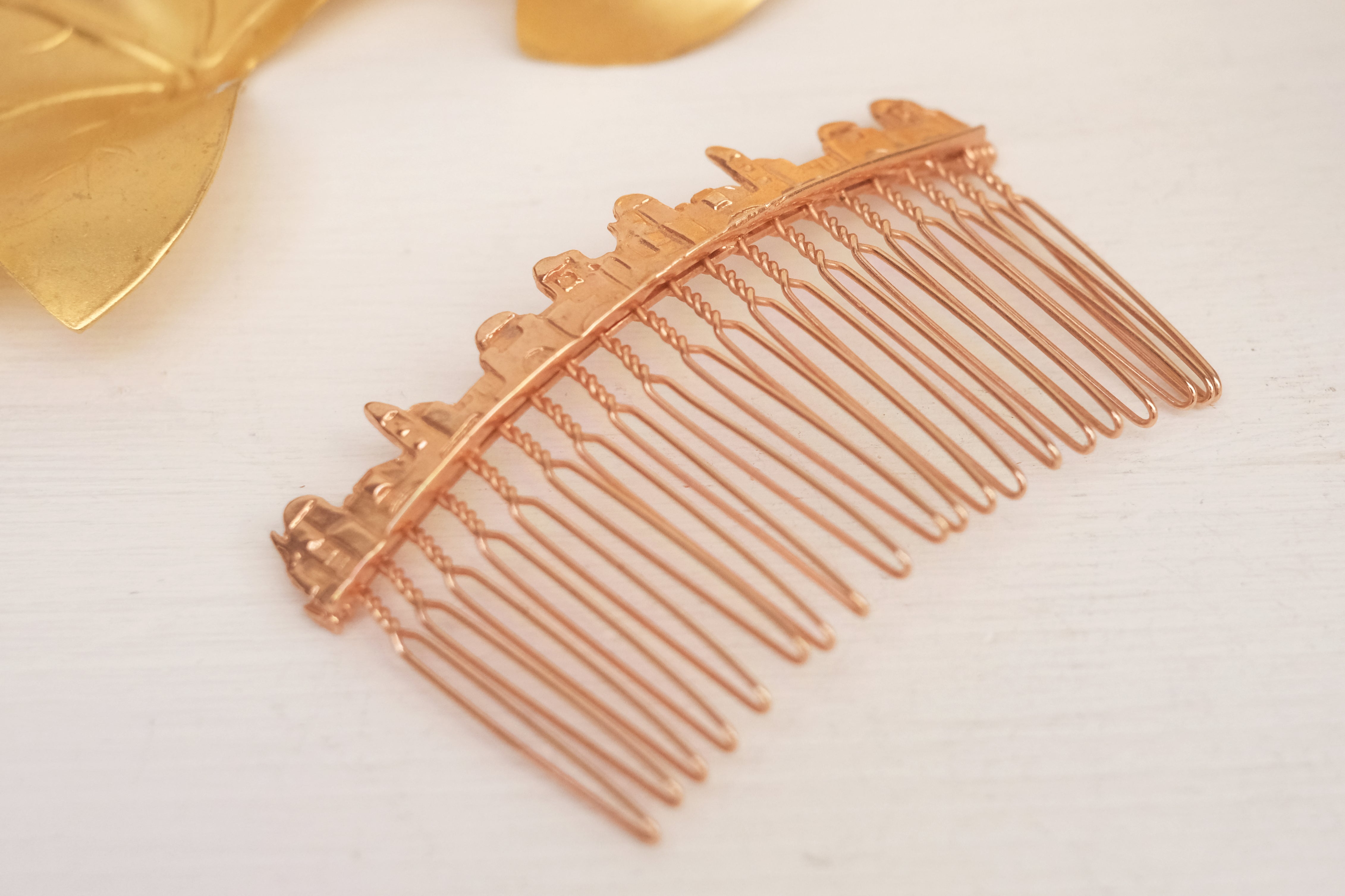 Divine Harmony of gold | Large Comb