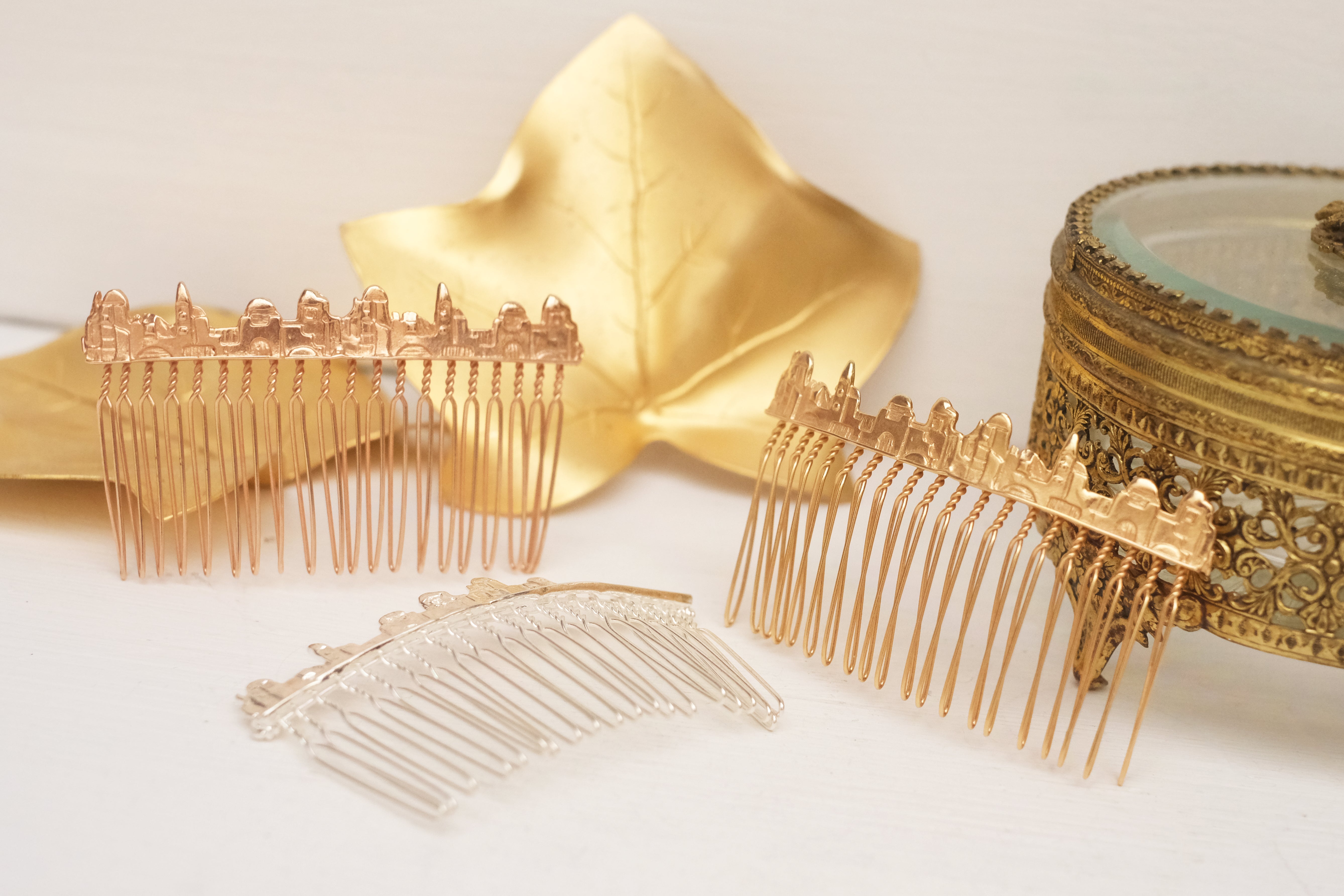 Divine Harmony of gold | Large Comb