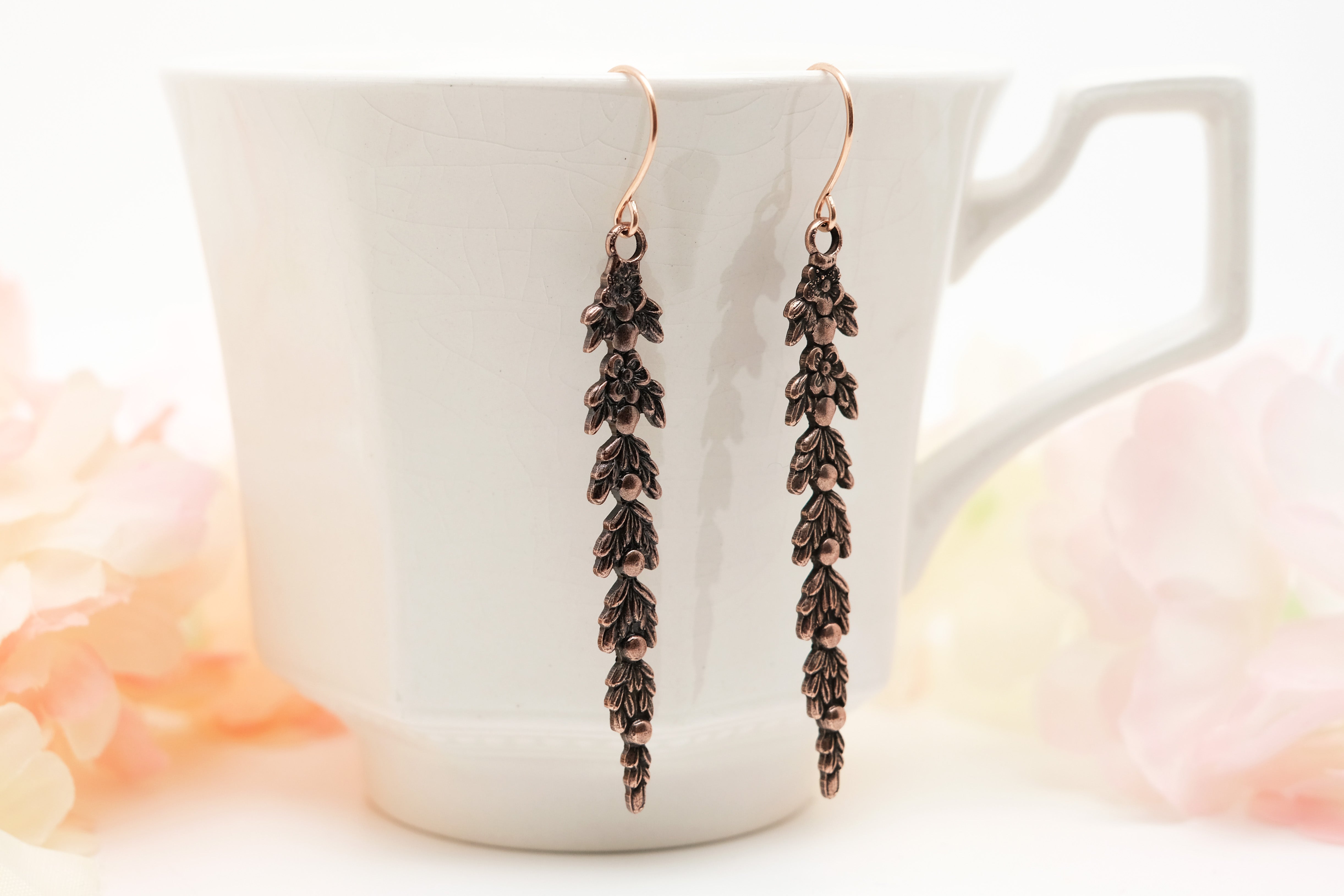 Drimia tail | Dangling Earrings