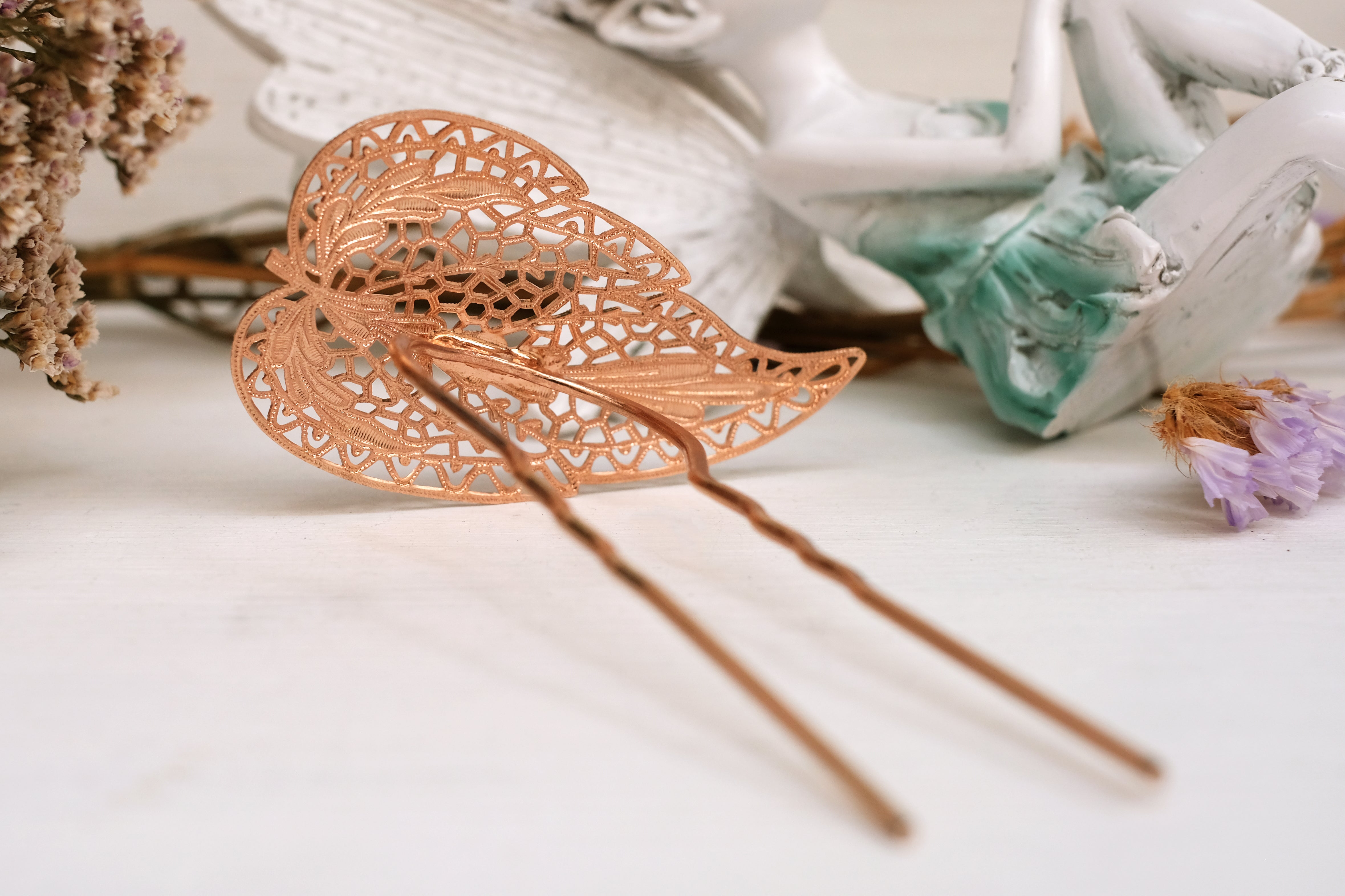 Filigree Leaf | Prongs