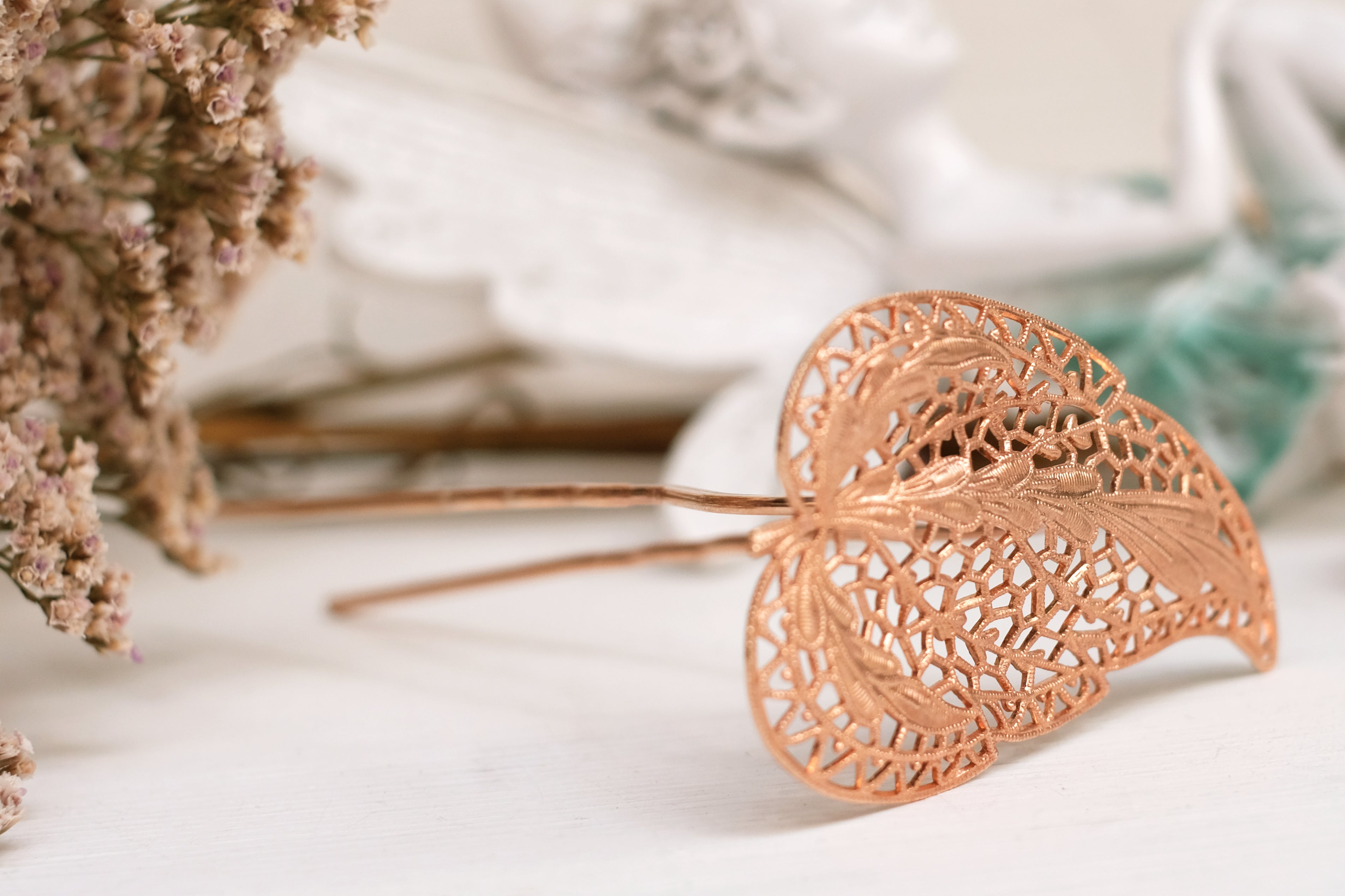 Filigree Leaf | Prongs