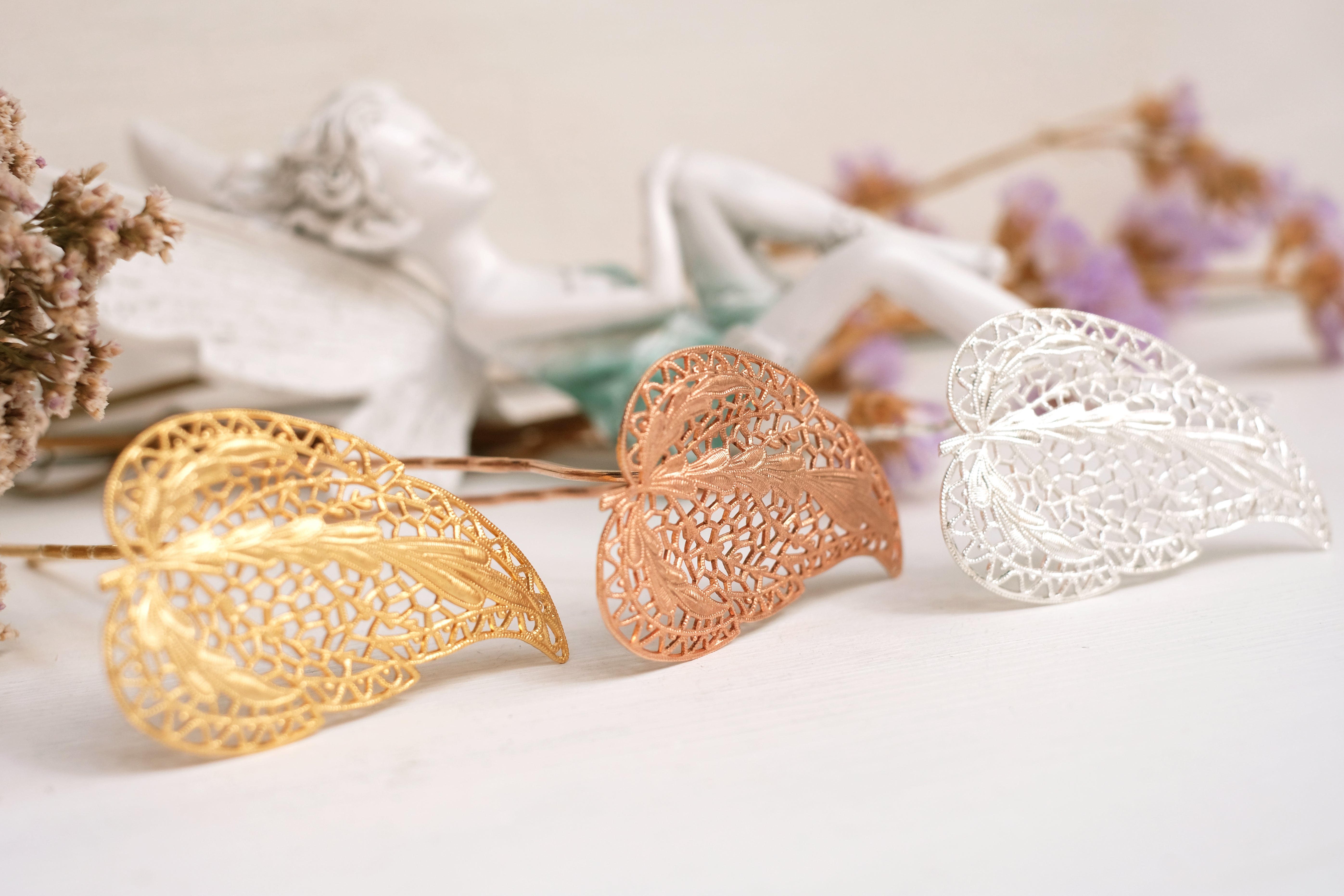 Filigree Leaf | Prongs