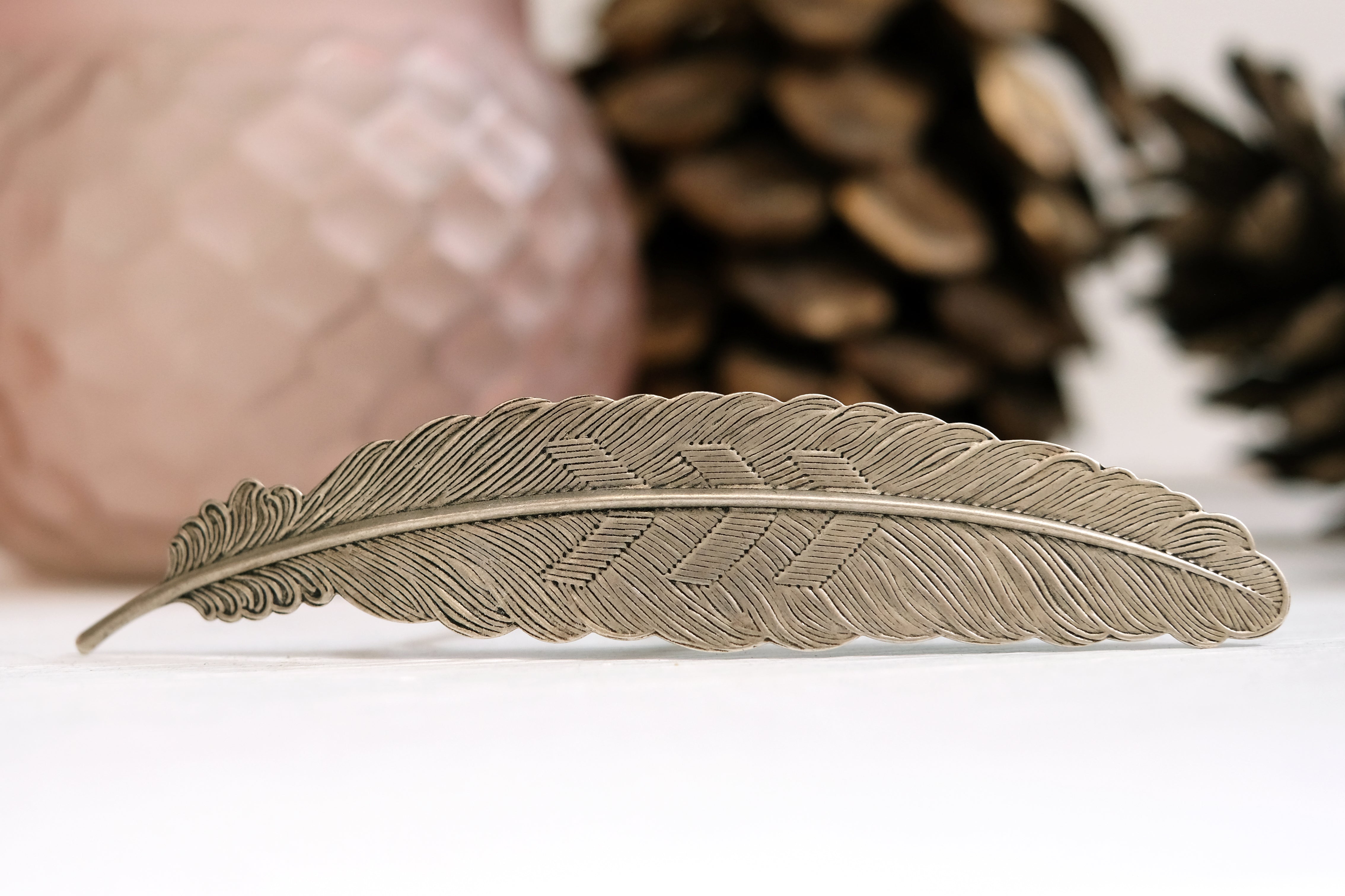 Feather Big | Prongs