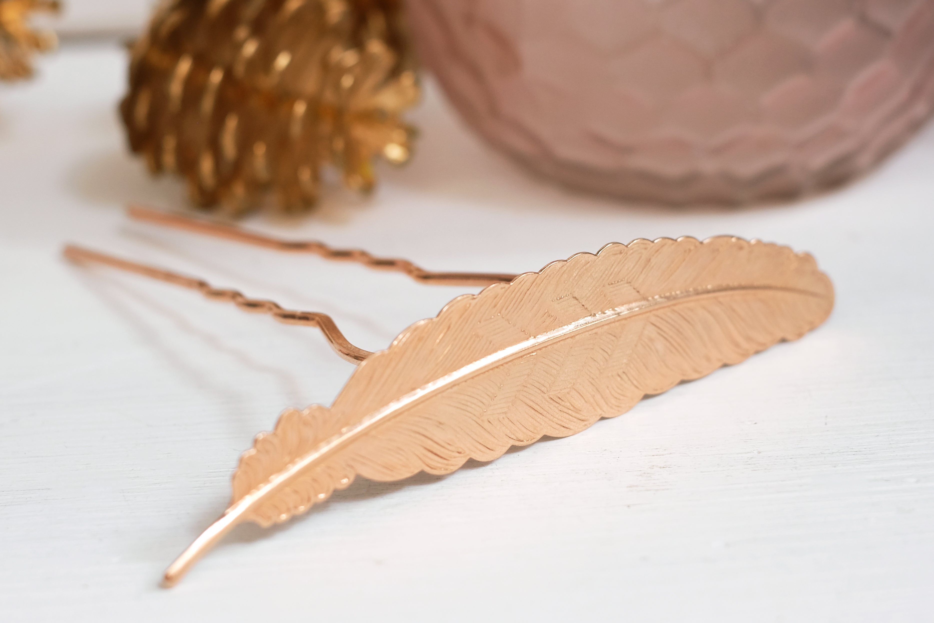 Feather Big | Prongs