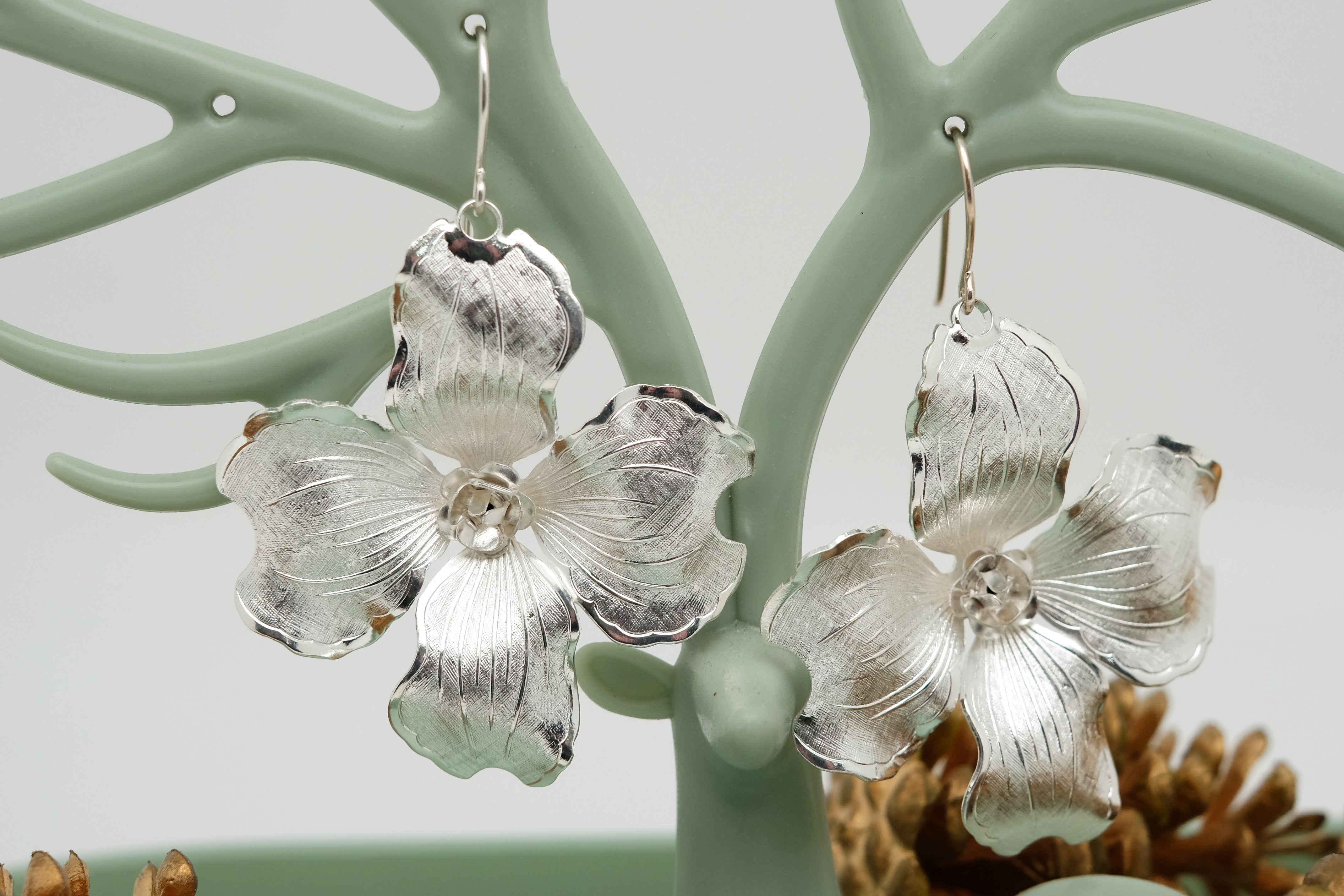 Almond tree flower | Dangling Earrings