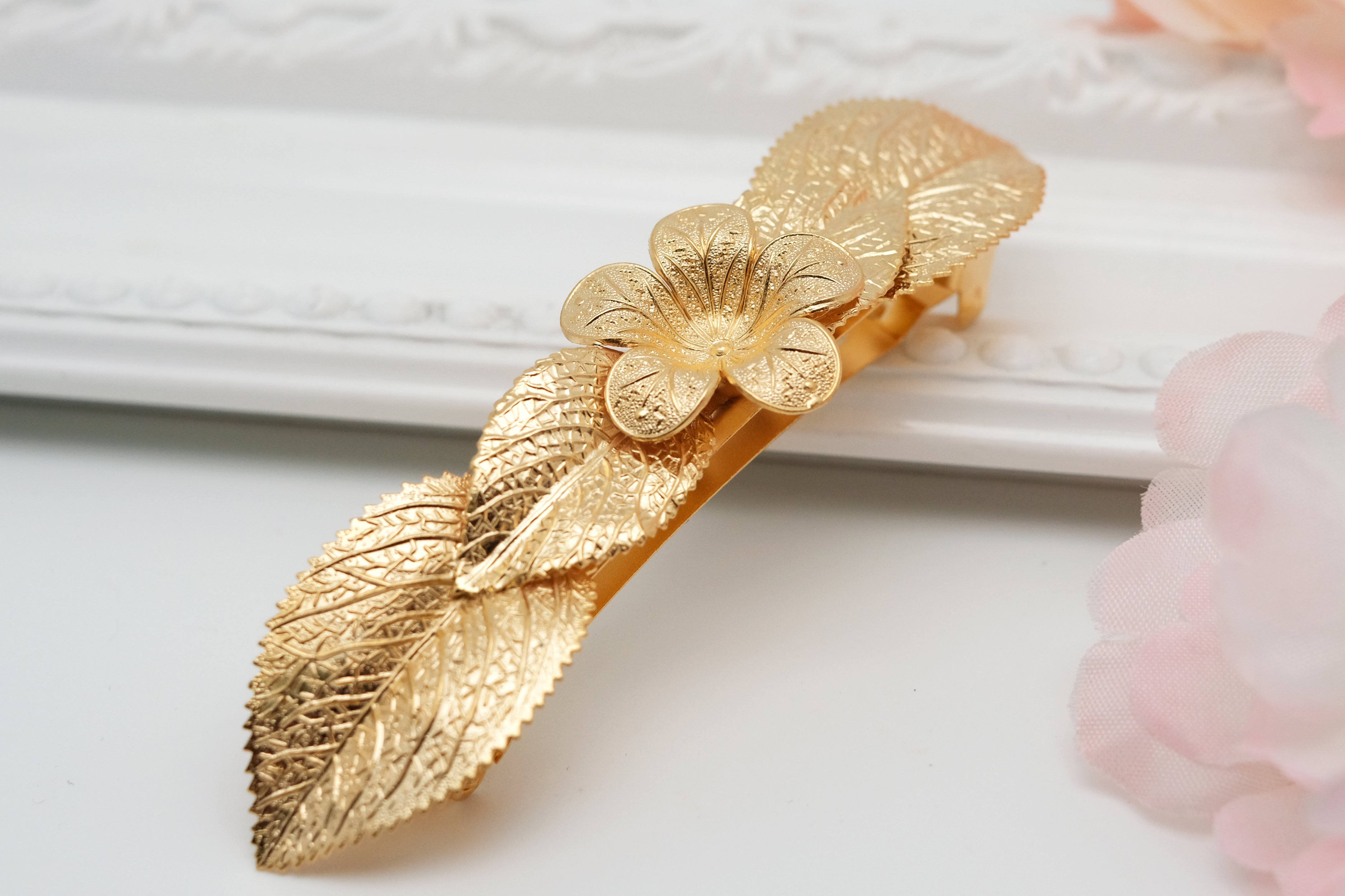 Roses Leaf | Large Barrette