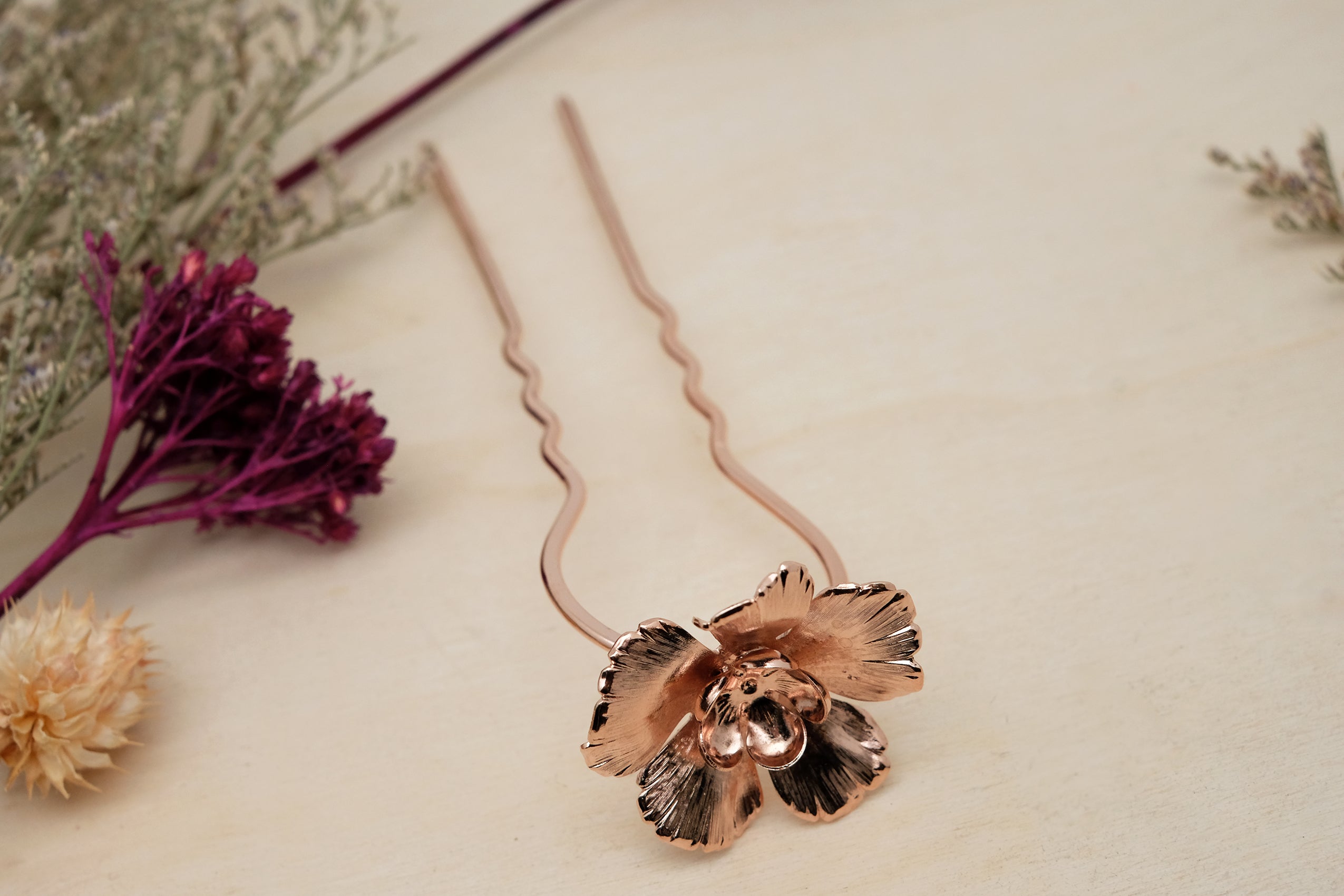 Almond Fifth | Prongs