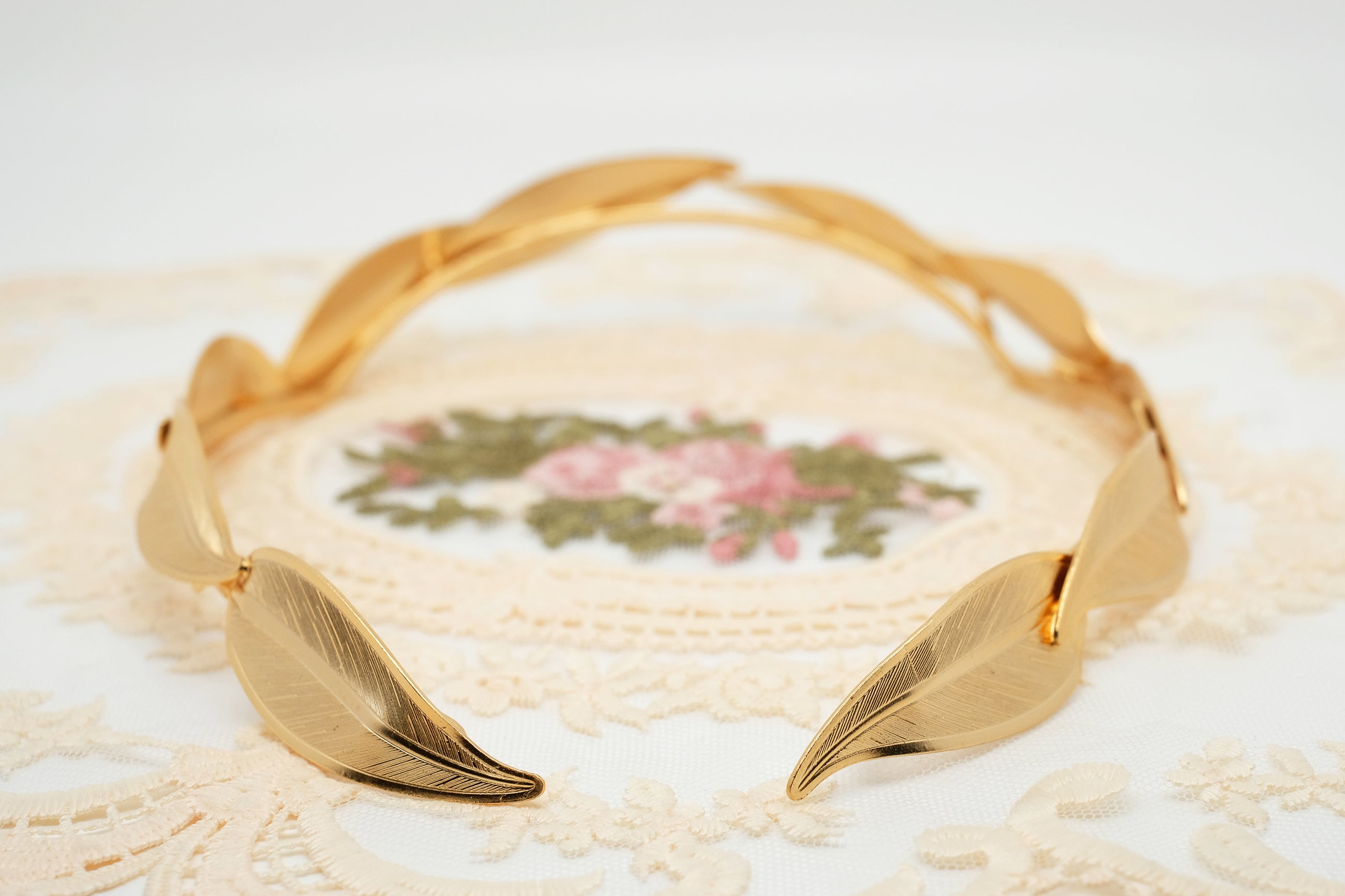 Full and Simple | Empress Crown
