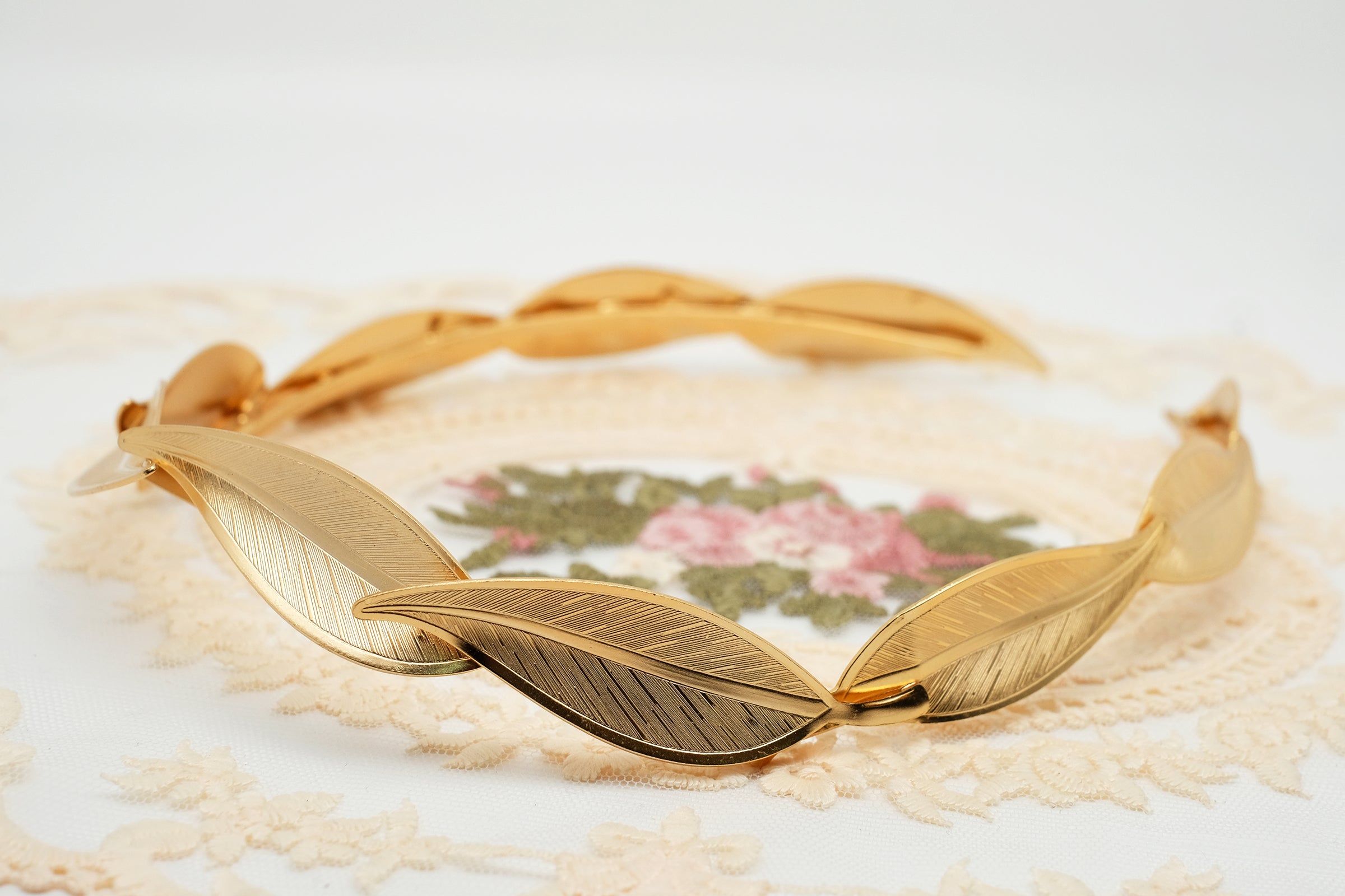 Full and Simple | Empress Crown