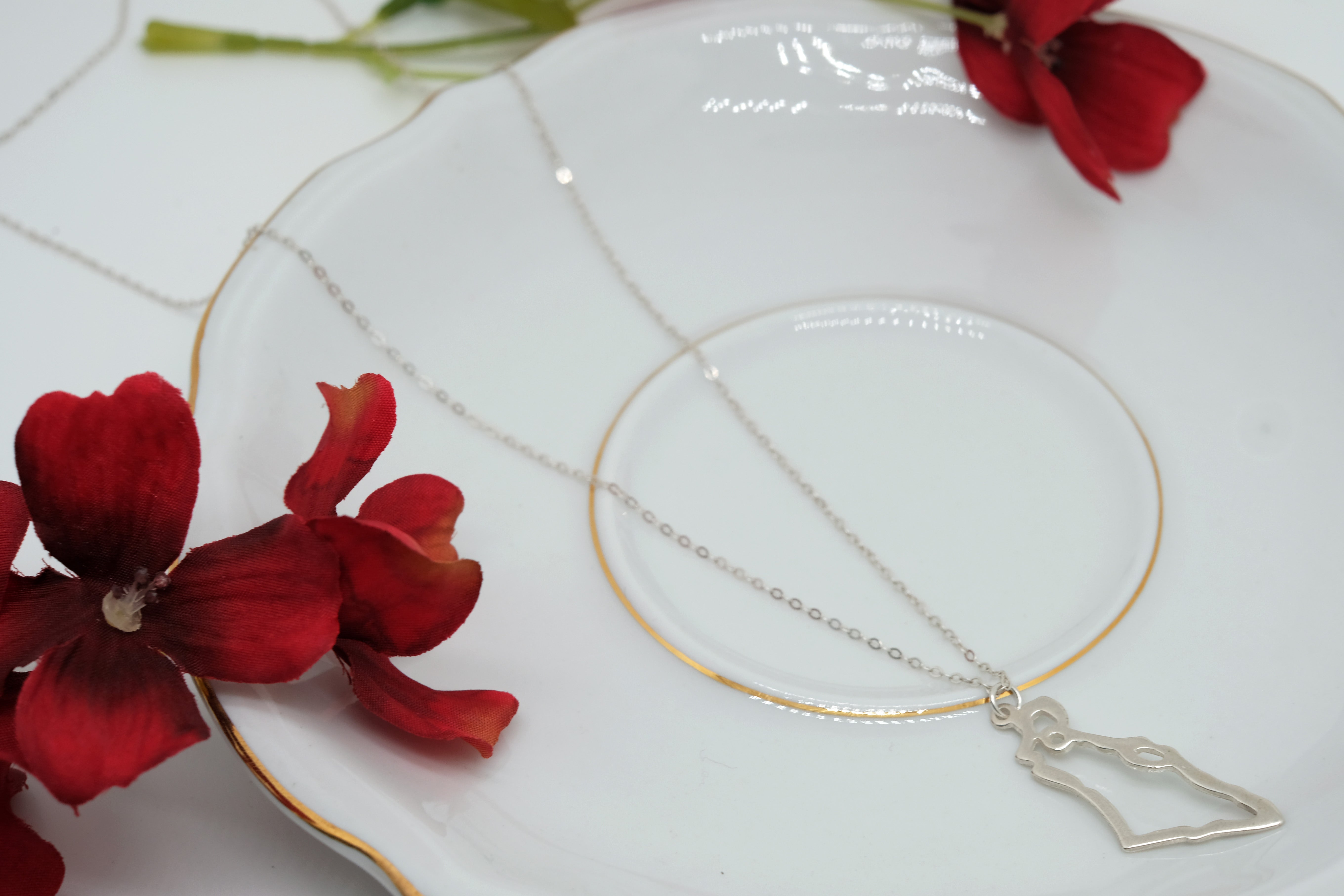 Motherland | Dainty Necklace