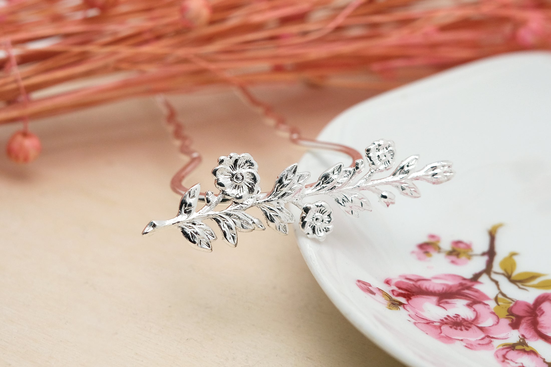 Sakura Branch | Prongs