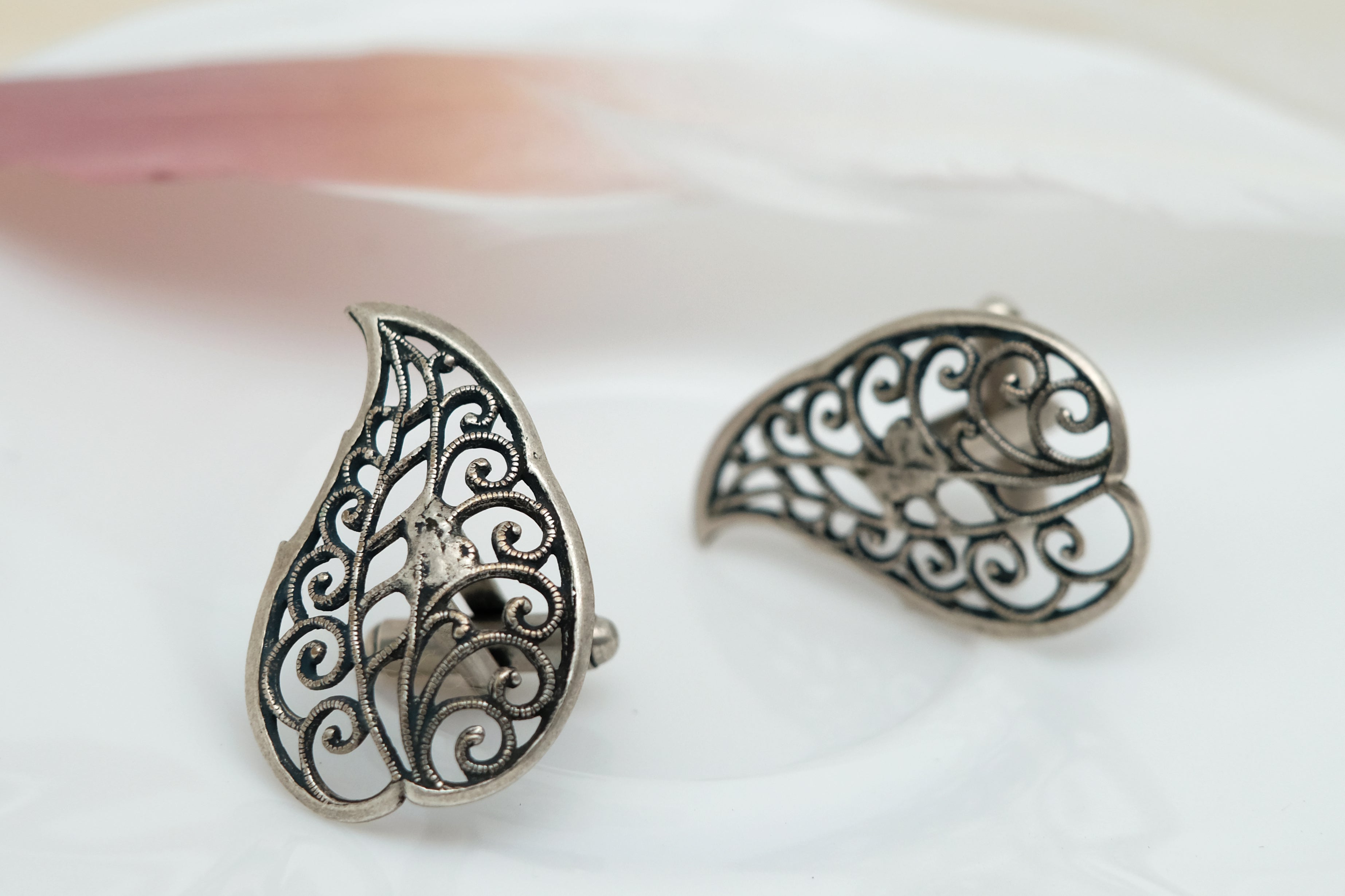 Small Filigree Leaf | Cufflinks