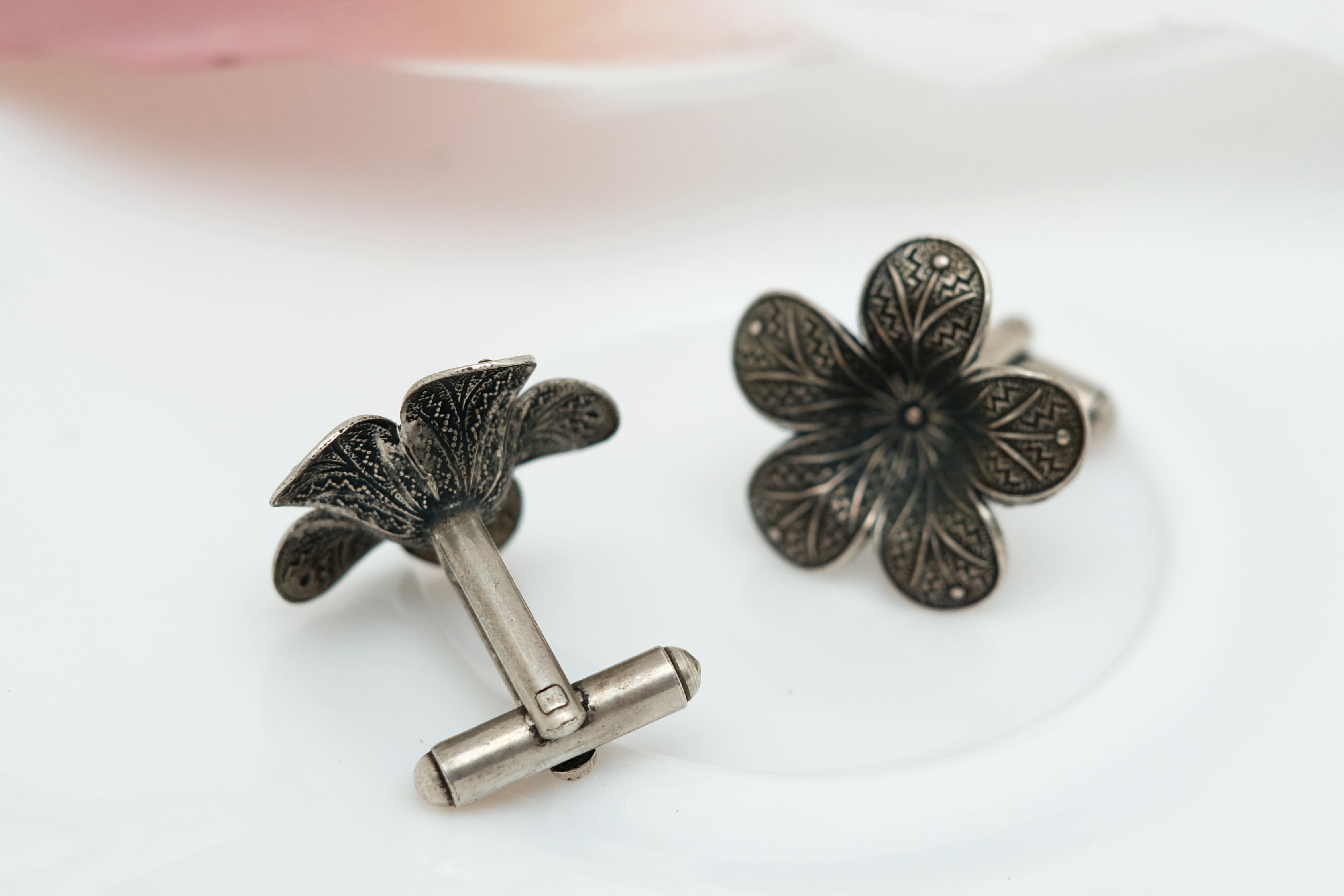 Ornamental Small Flower | Cufflinks