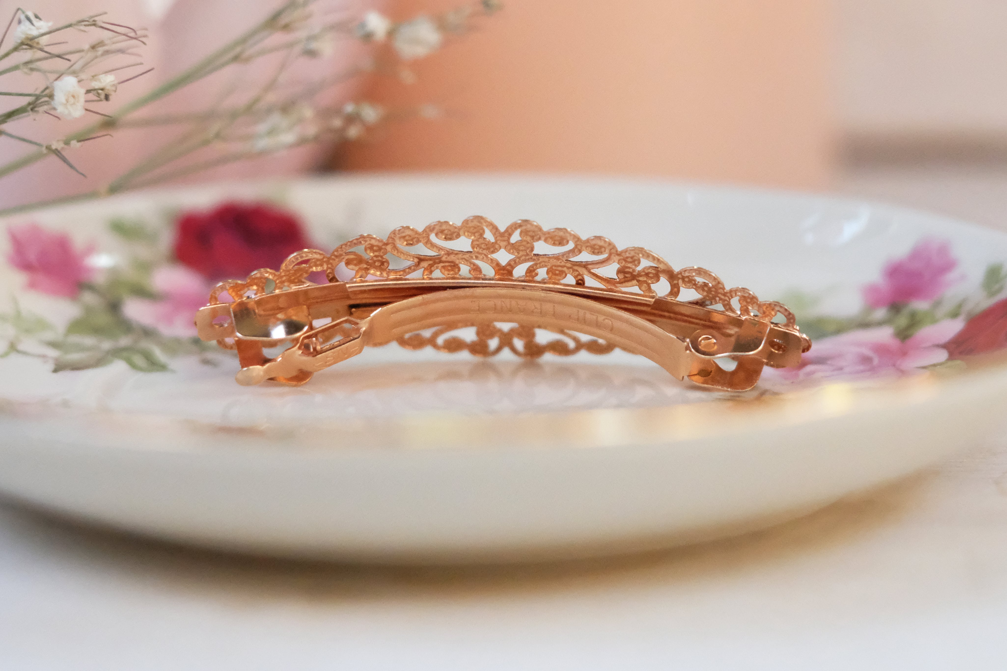 Small Oval Lace | Thin Barrette