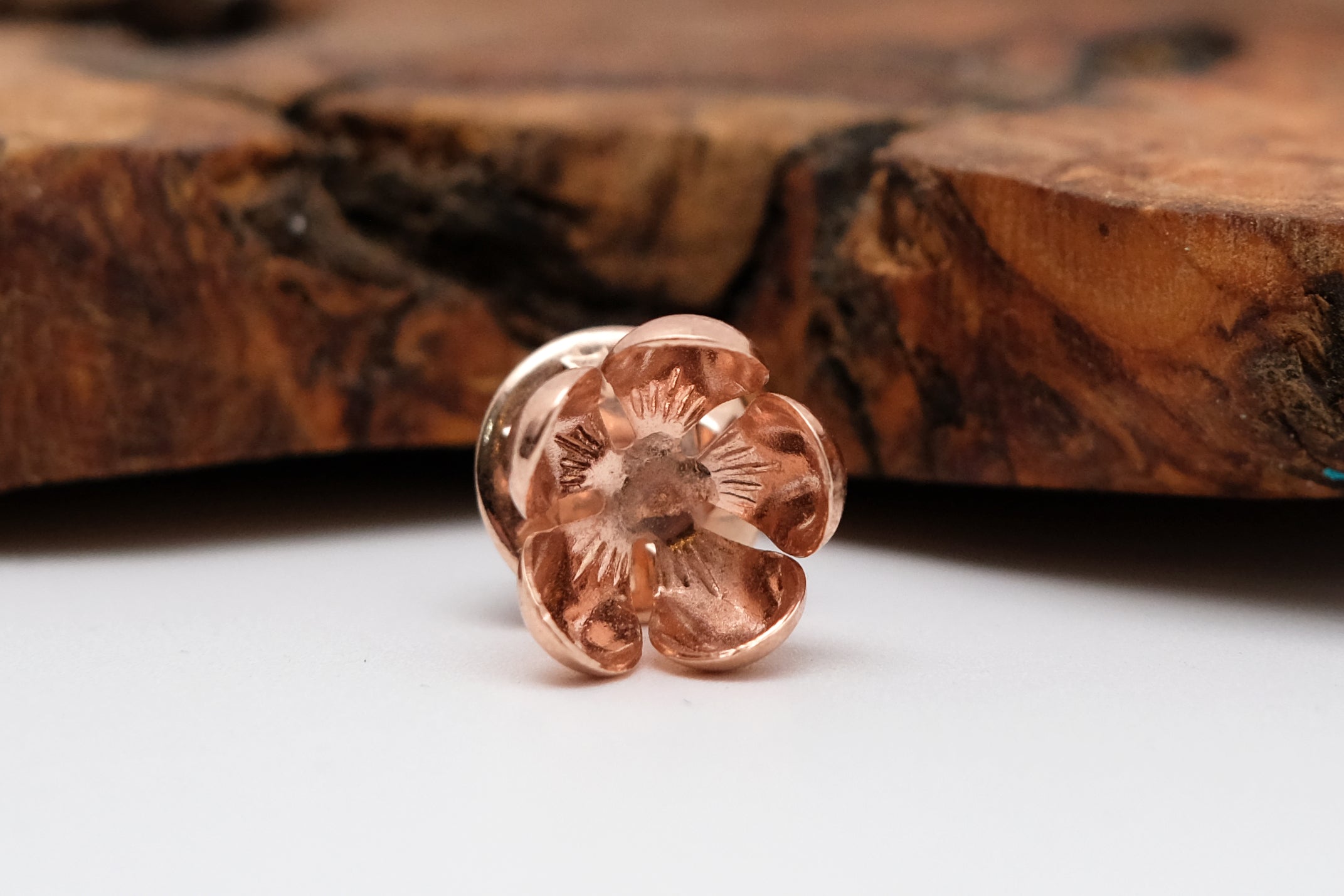 Round Flower | Pins