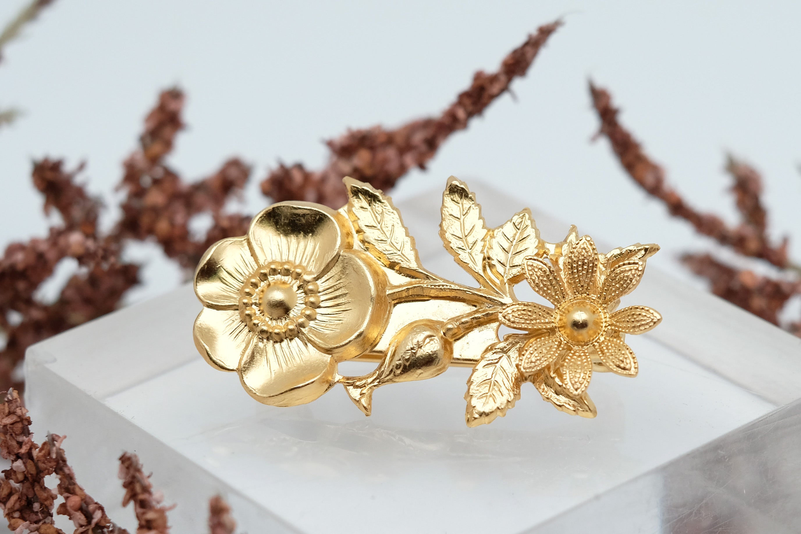 Viola | Brooch