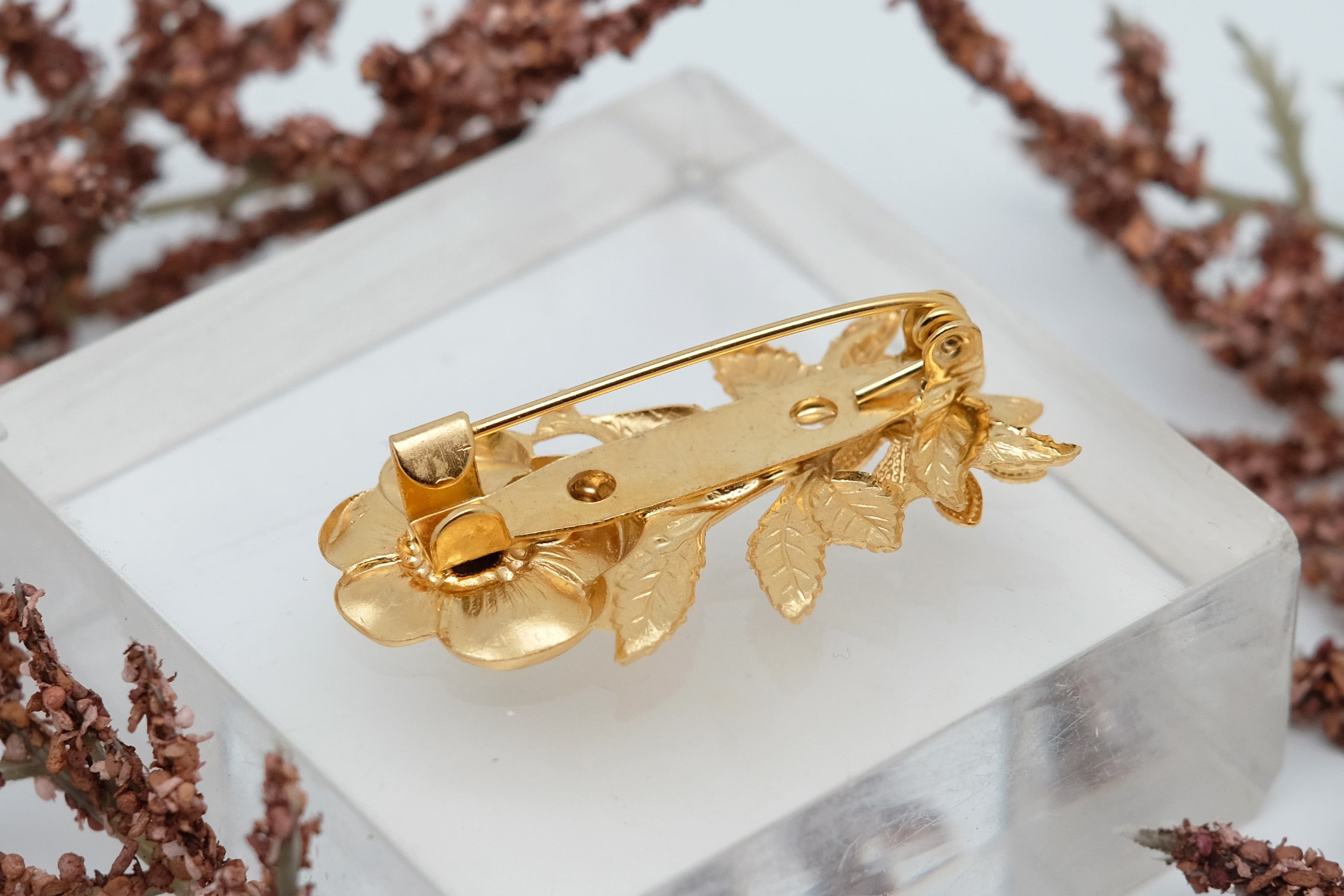 Viola | Brooch