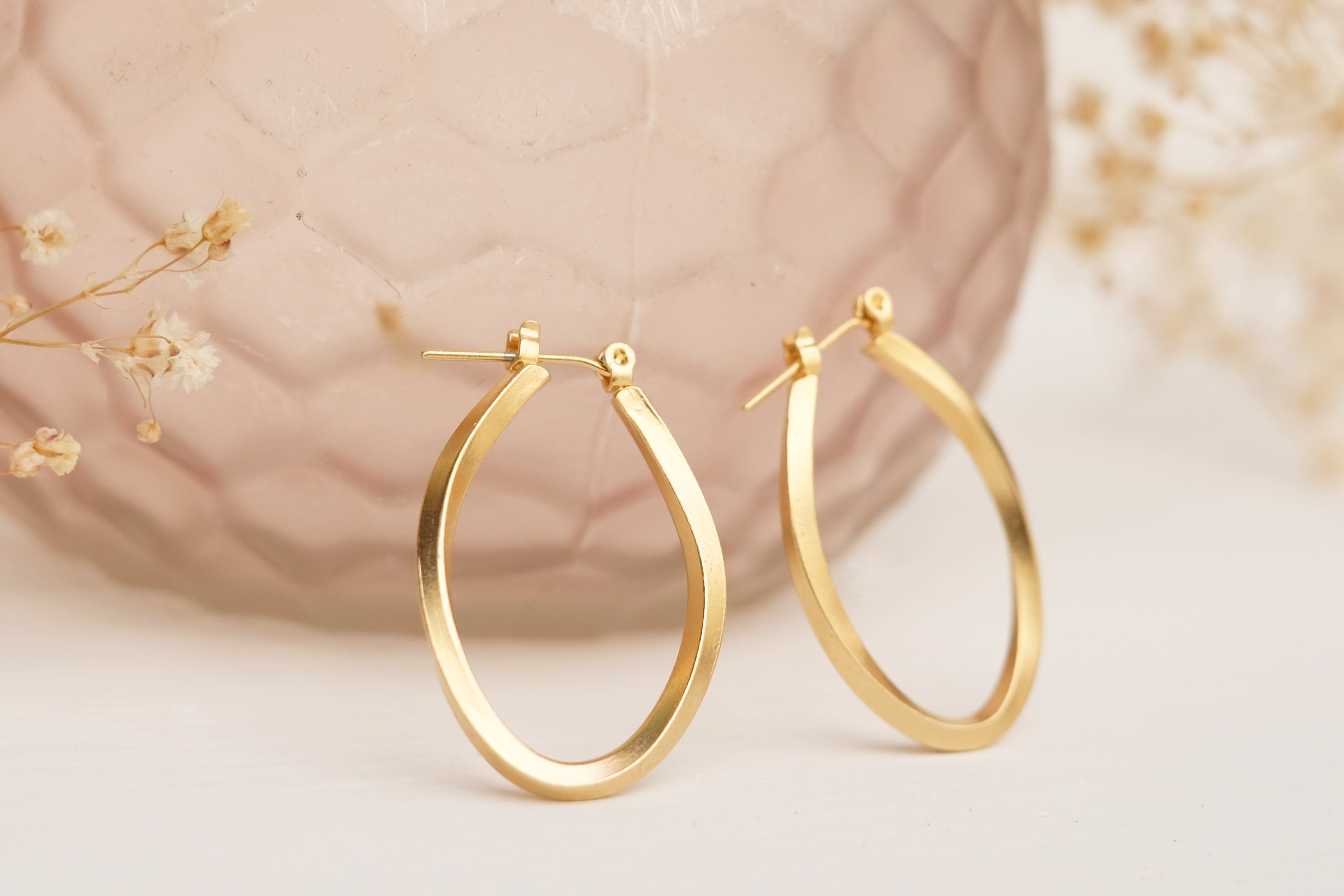 Möbius Earrings | Hoop Earrings