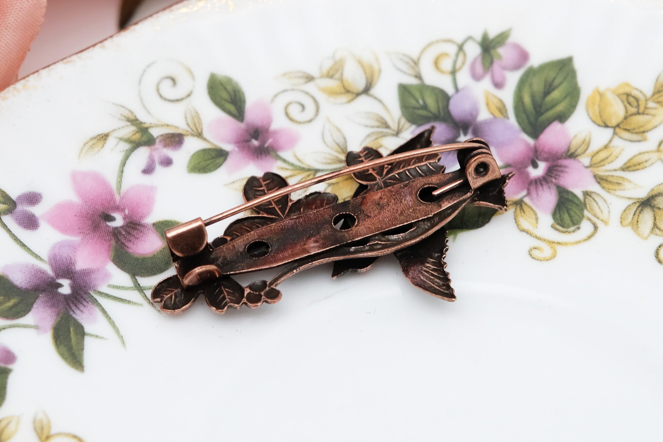 Swallow Sings | Brooch