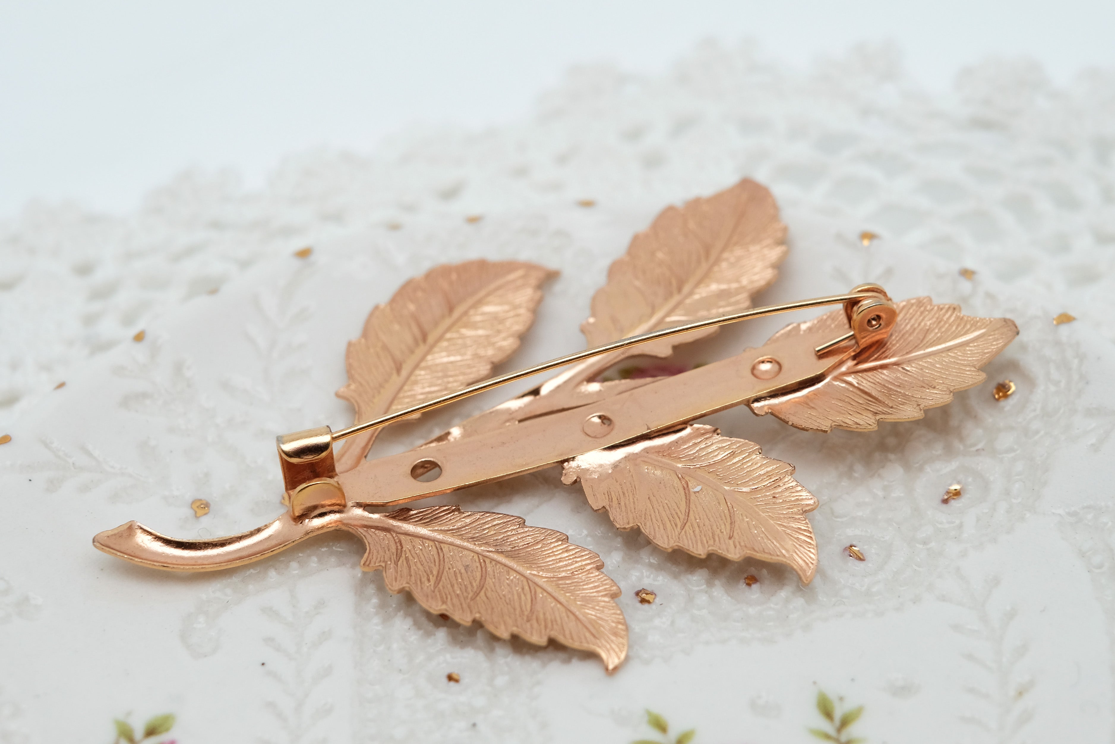 Daphne Big Leaf | Brooch